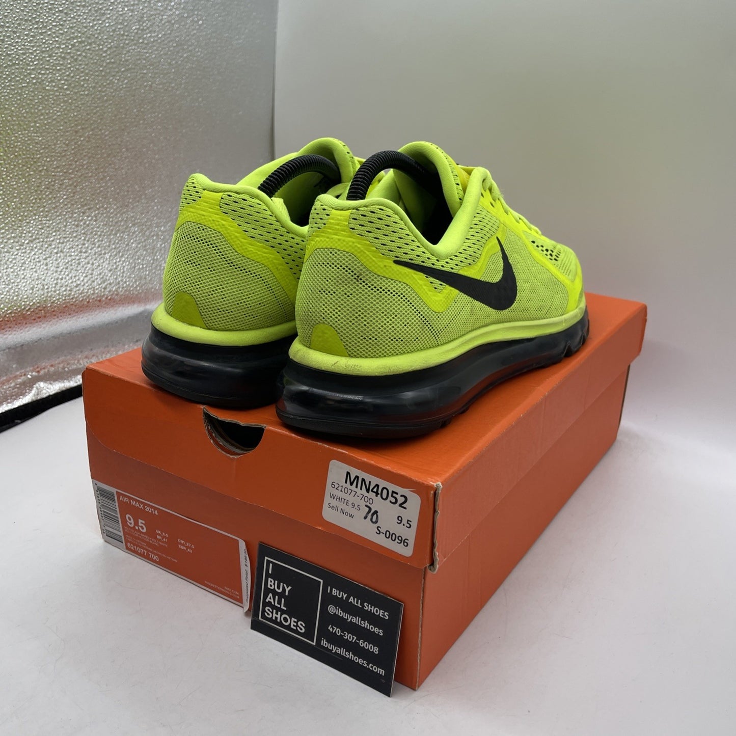 Size 9.5 - Nike Air Max 2014 Volt (621077-700)