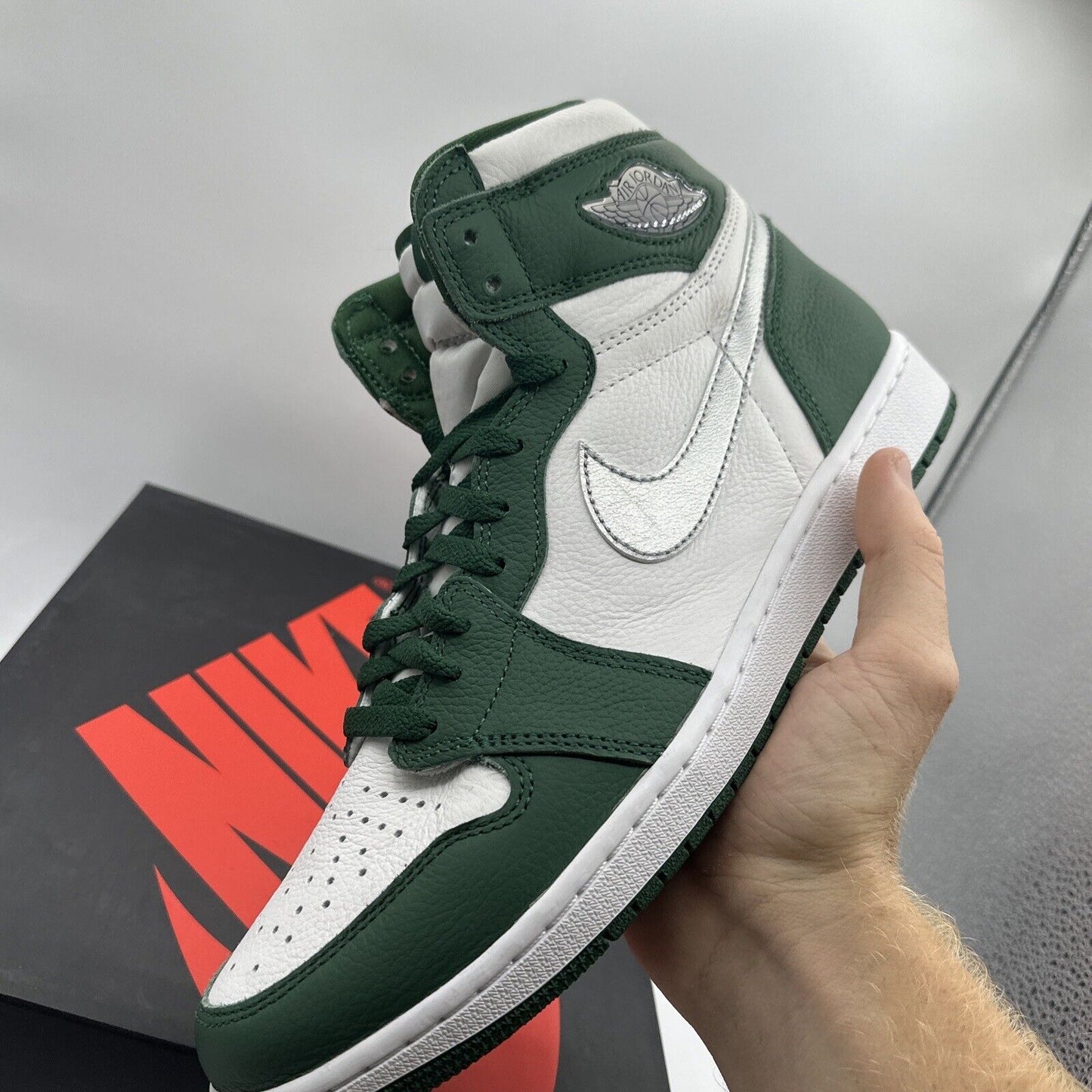 Air Jordan 1 Retro High OG Gorge Green SIZE 11 DZ5485-303 SHIPS SAME DAY!