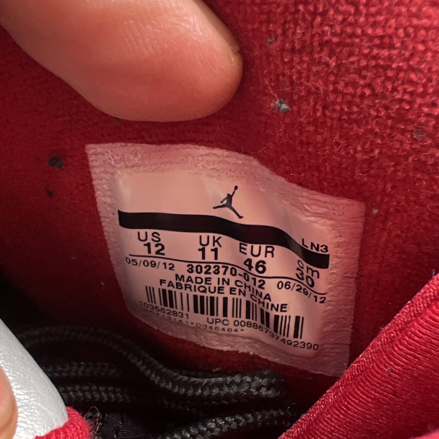 Size 12 - Air Jordan 9 Retro Johnny Kilroy (302370-012)