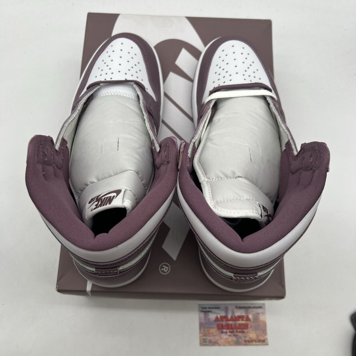 Size 9.5 - Air Jordan 1 Retro OG High Mauve White Leather (DZ5485-105)