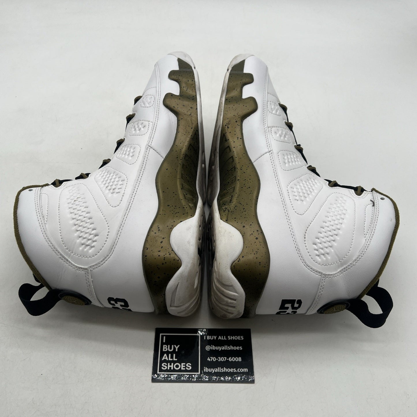 Size 12 - Air Jordan 9 Retro Statue (302370-109)