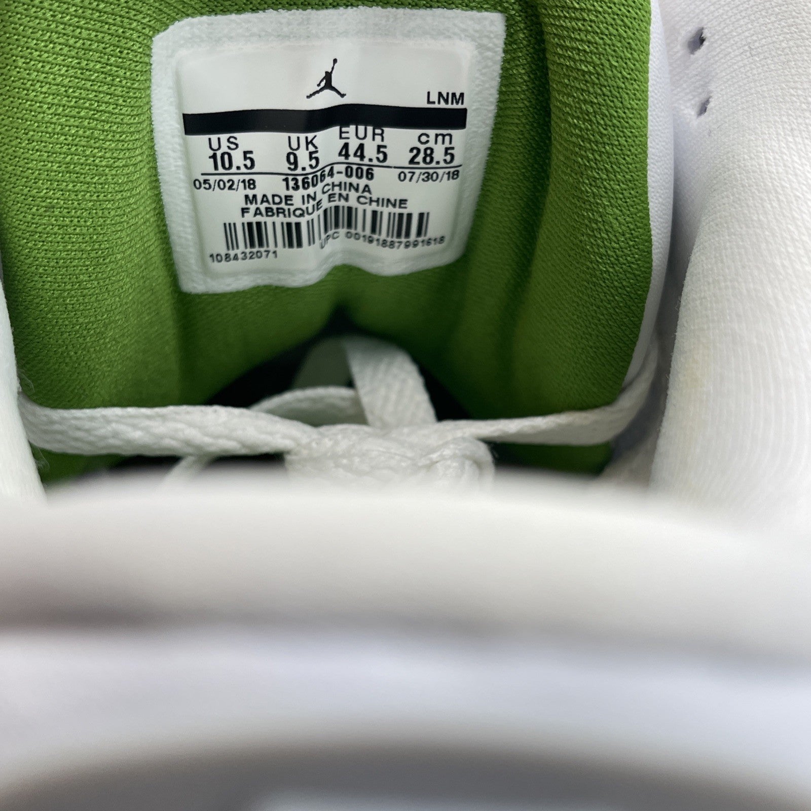 Size 10.5 - Air Jordan 3 Retro Chlorophyll Grey White Leather Suede (136064-006)