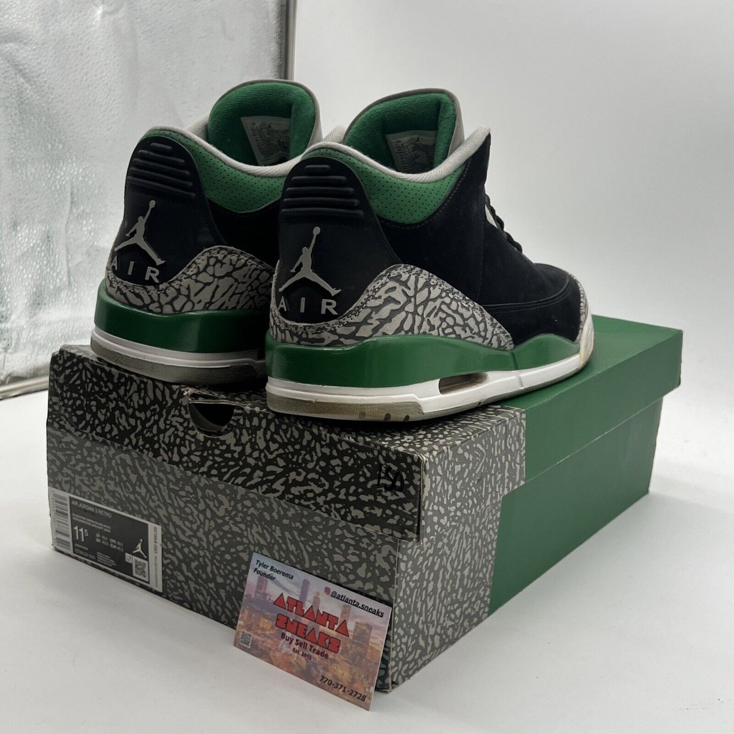 Size 11.5 - Air Jordan 3 Retro Mid Pine Green (CT8532-030)