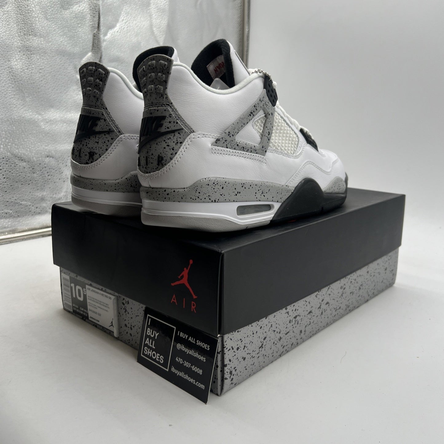 Size 10.5 - Air Jordan 4 Retro OG Mid White Cement (840606-192)