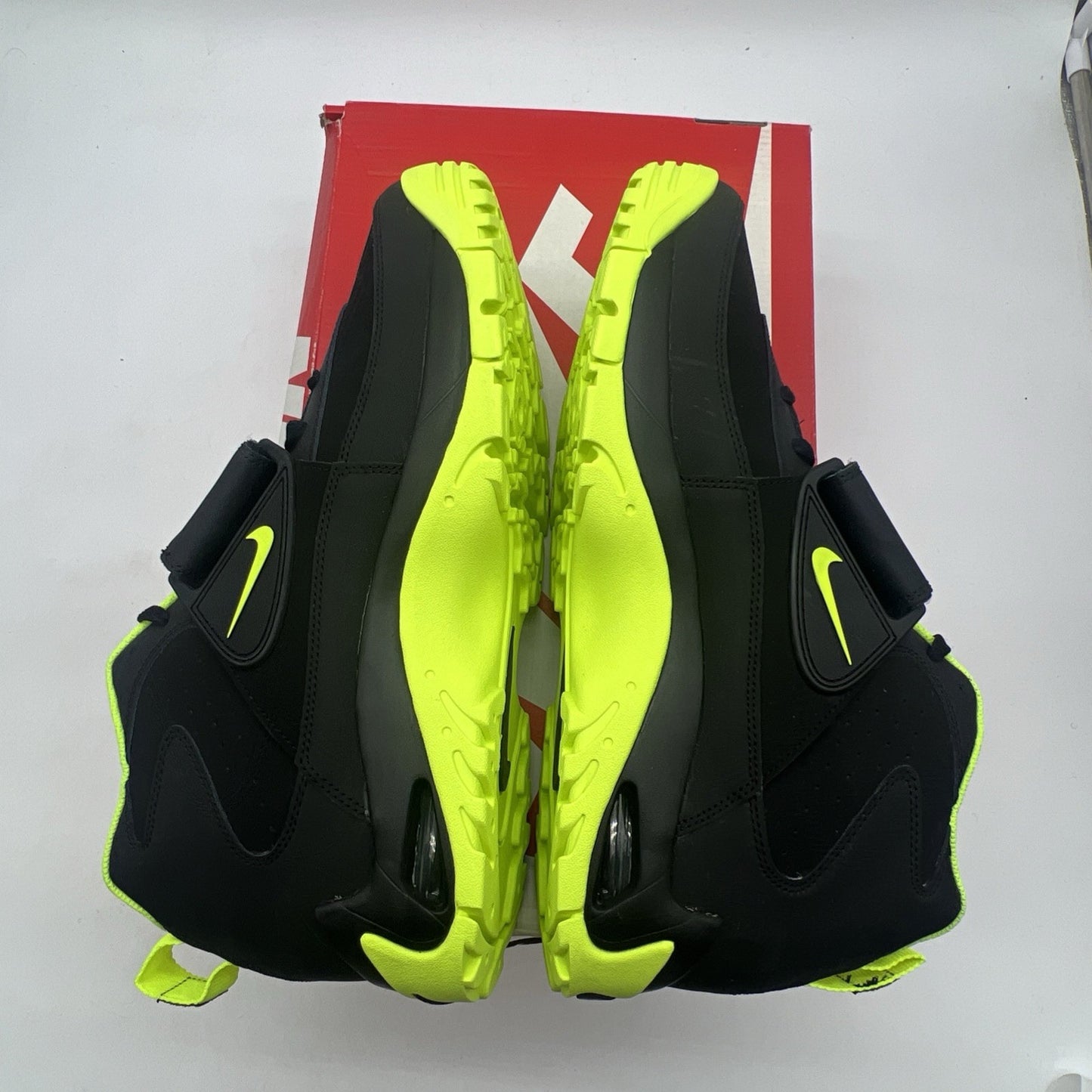 Size 13 - Nike Air Mission Yellow (629467-001)