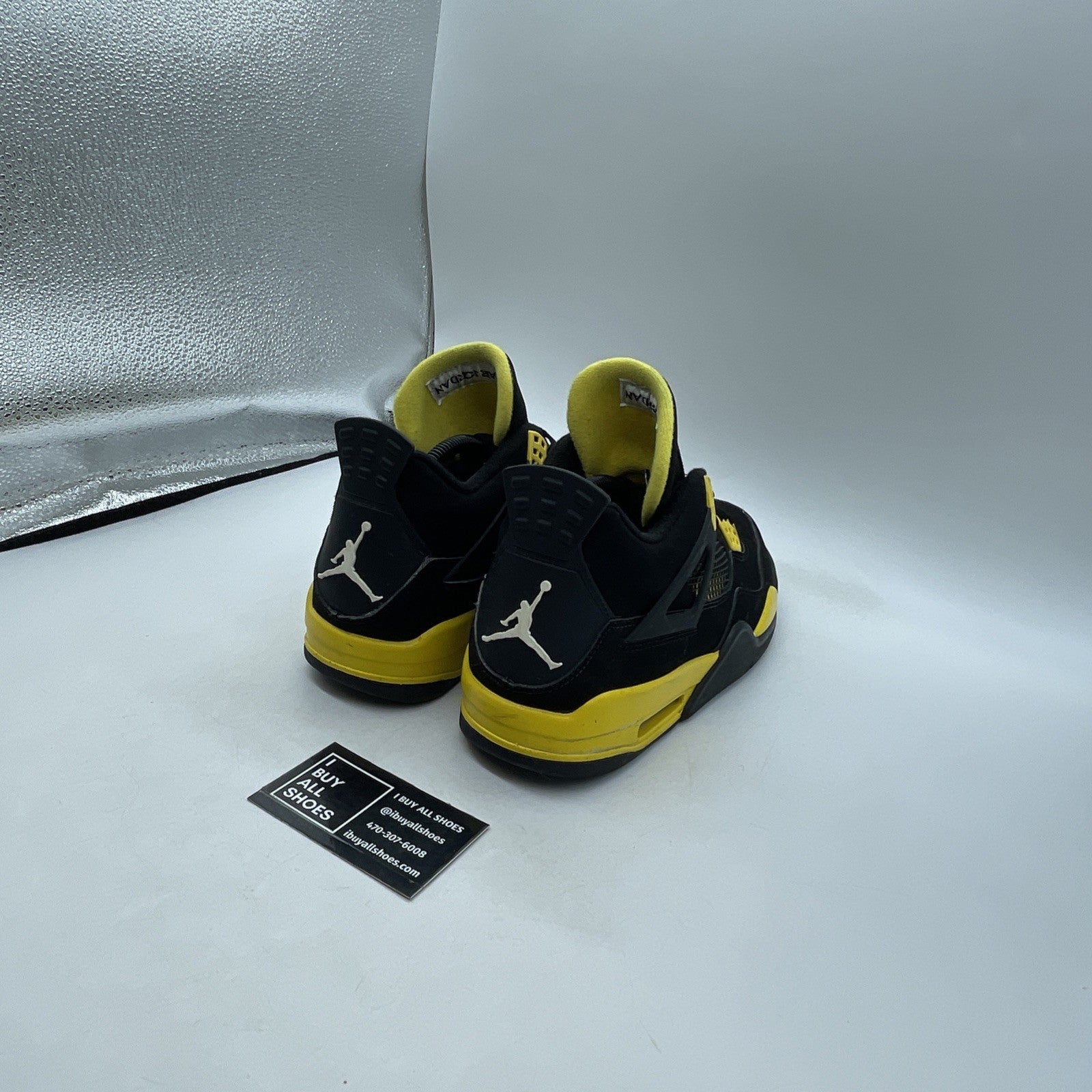 Size 9.5 - Air Jordan 4 Retro Low Thunder (308497-008)