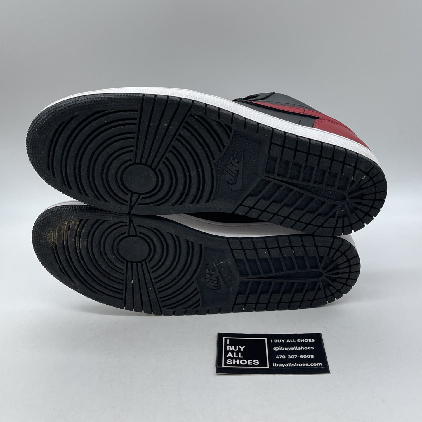 Size 9 - Air Jordan 1 Low Bred Red Black Leather (553558-067)