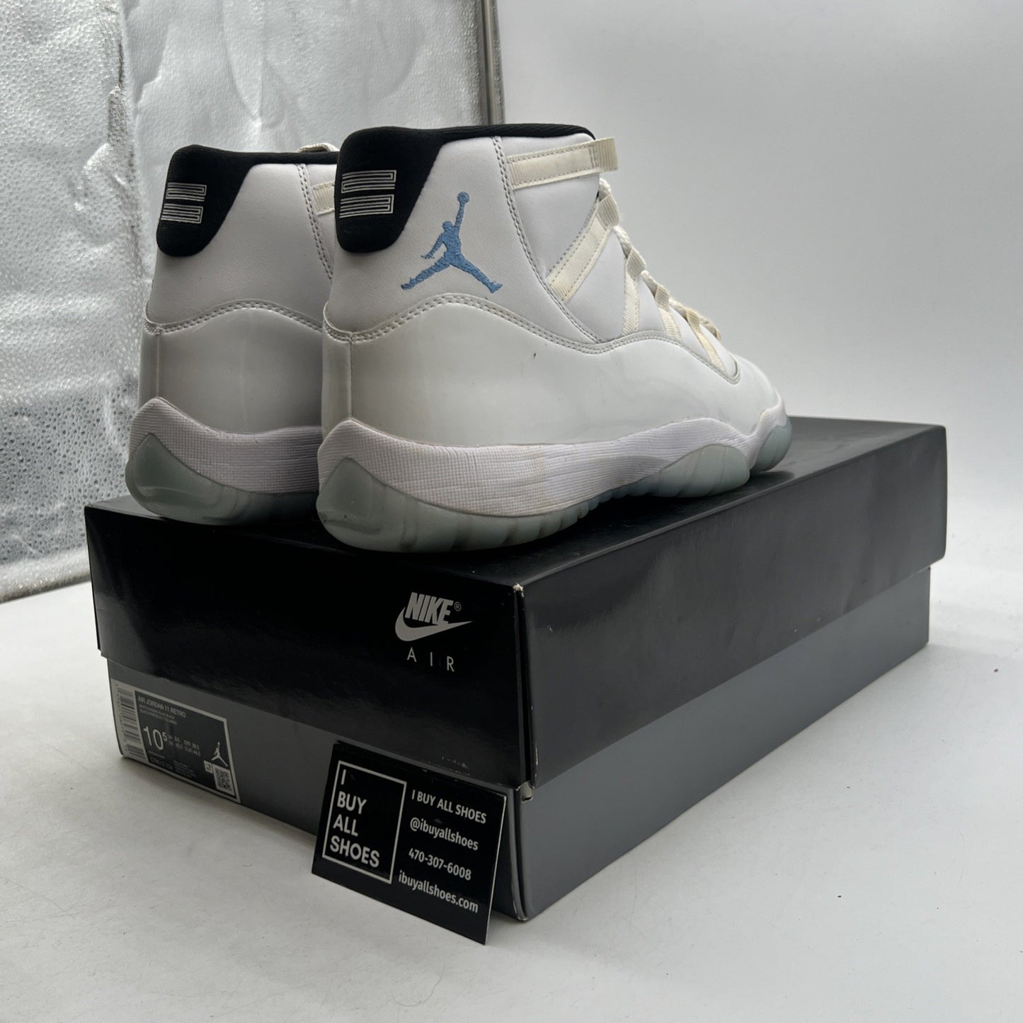 Size 10.5 - Air Jordan 11 Retro 2024 Legend Blue / Columbia (CT8012-104)