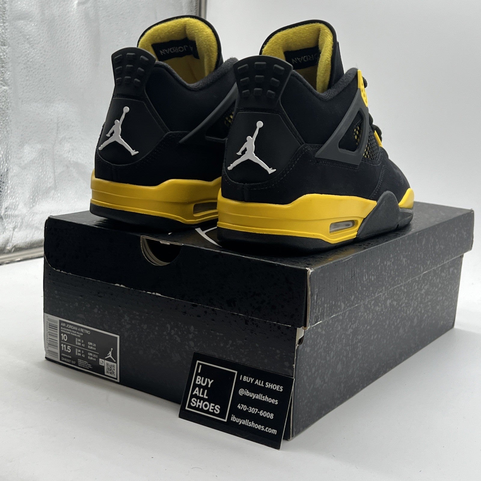 Size 10 - Air Jordan 4 Retro Mid Thunder (DH6927-017)