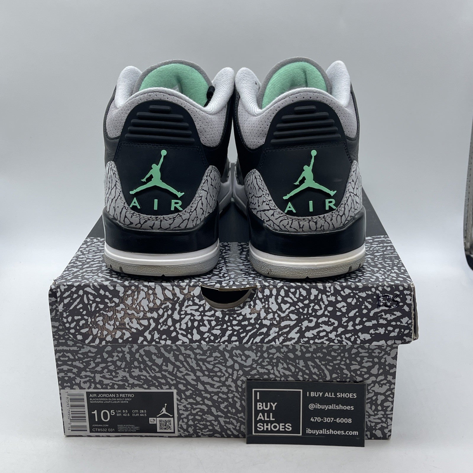 Size 10.5 - Air Jordan 3 Retro Green Glow (CT8532-031)