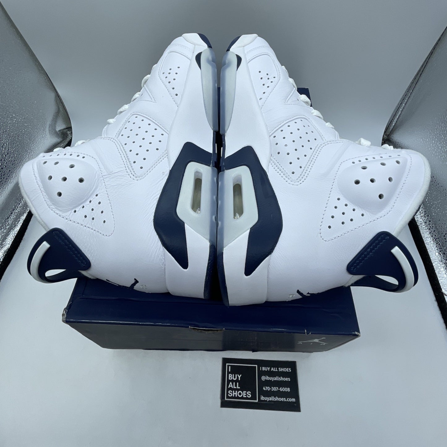 Size 10.5 - Air Jordan 6 Retro Midnight Navy (CT8529-141)