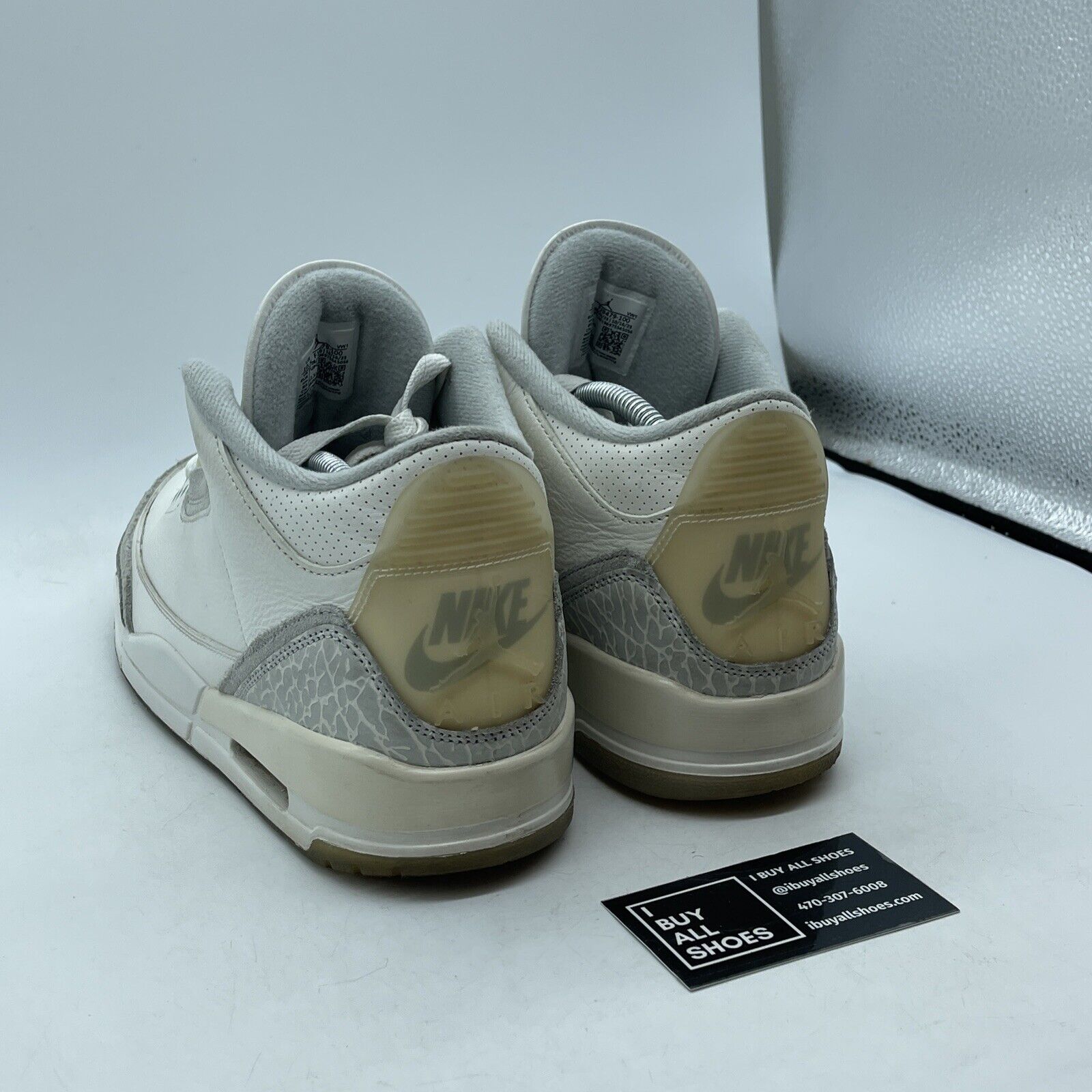 Size 10.5 - Air Jordan 3 Retro Craft Ivory/Grey White Leather (FJ9579-100)