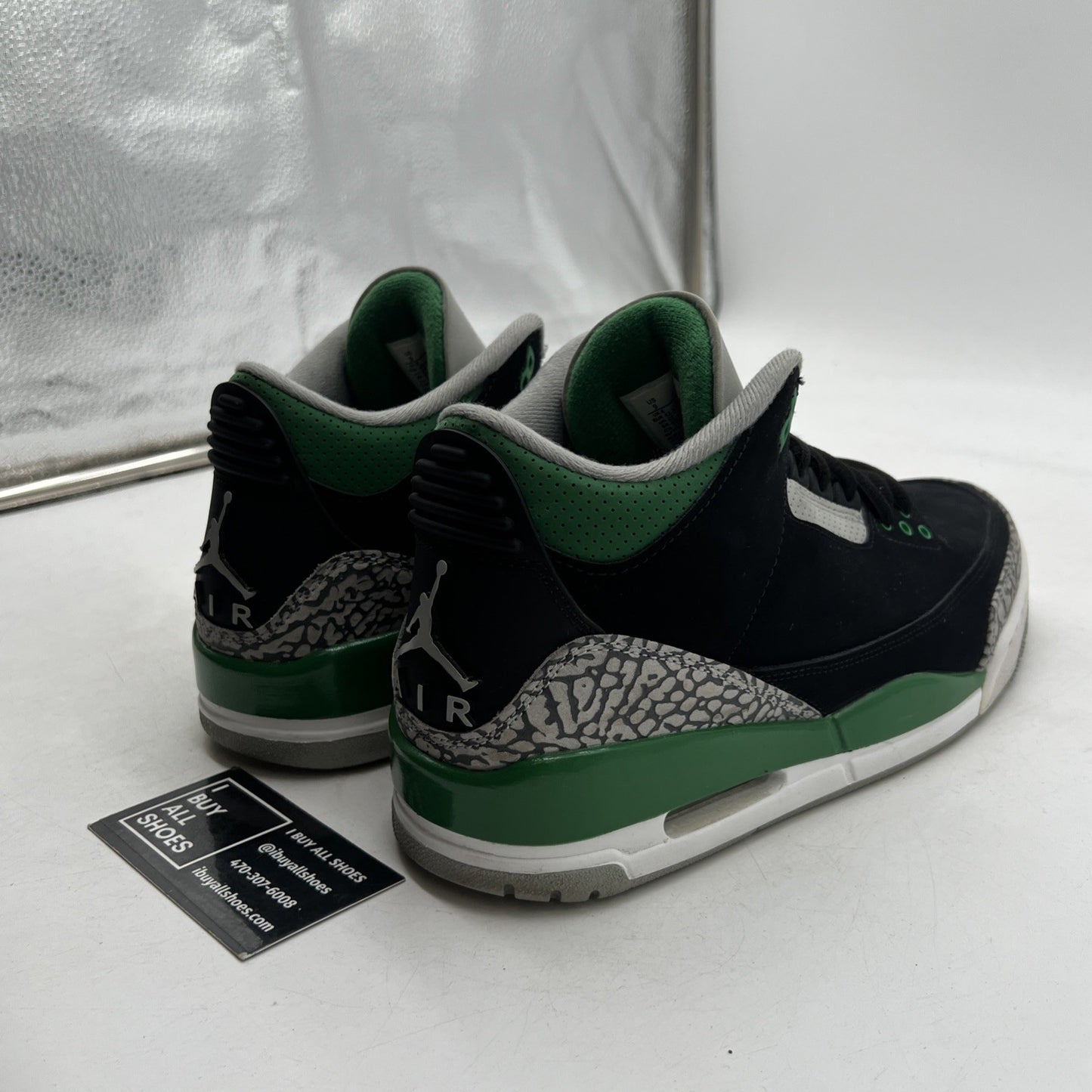 Size 9 - Air Jordan 3 Retro Mid Pine Green (CT8532-030)