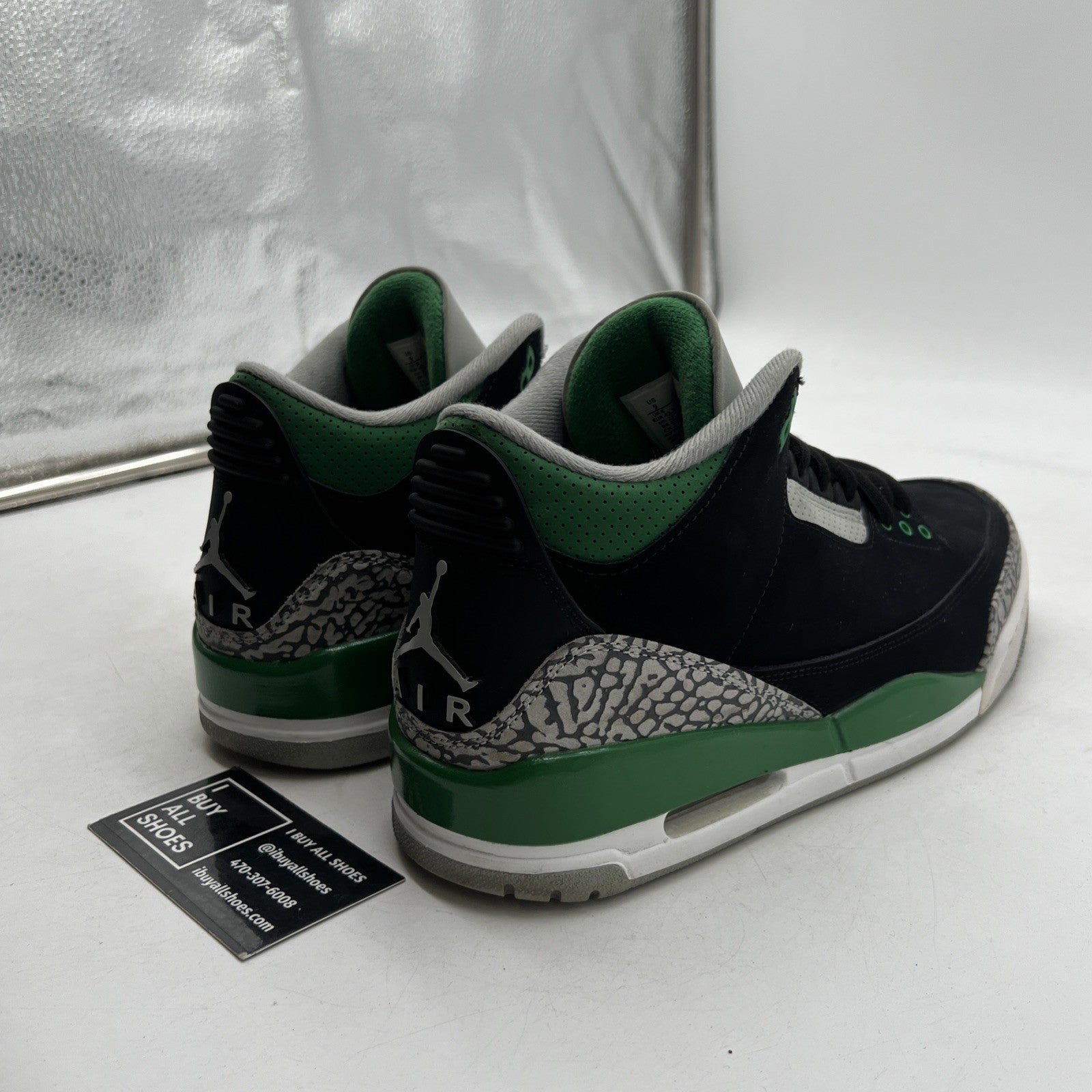 Size 9 - Air Jordan 3 Retro Mid Pine Green (CT8532-030)