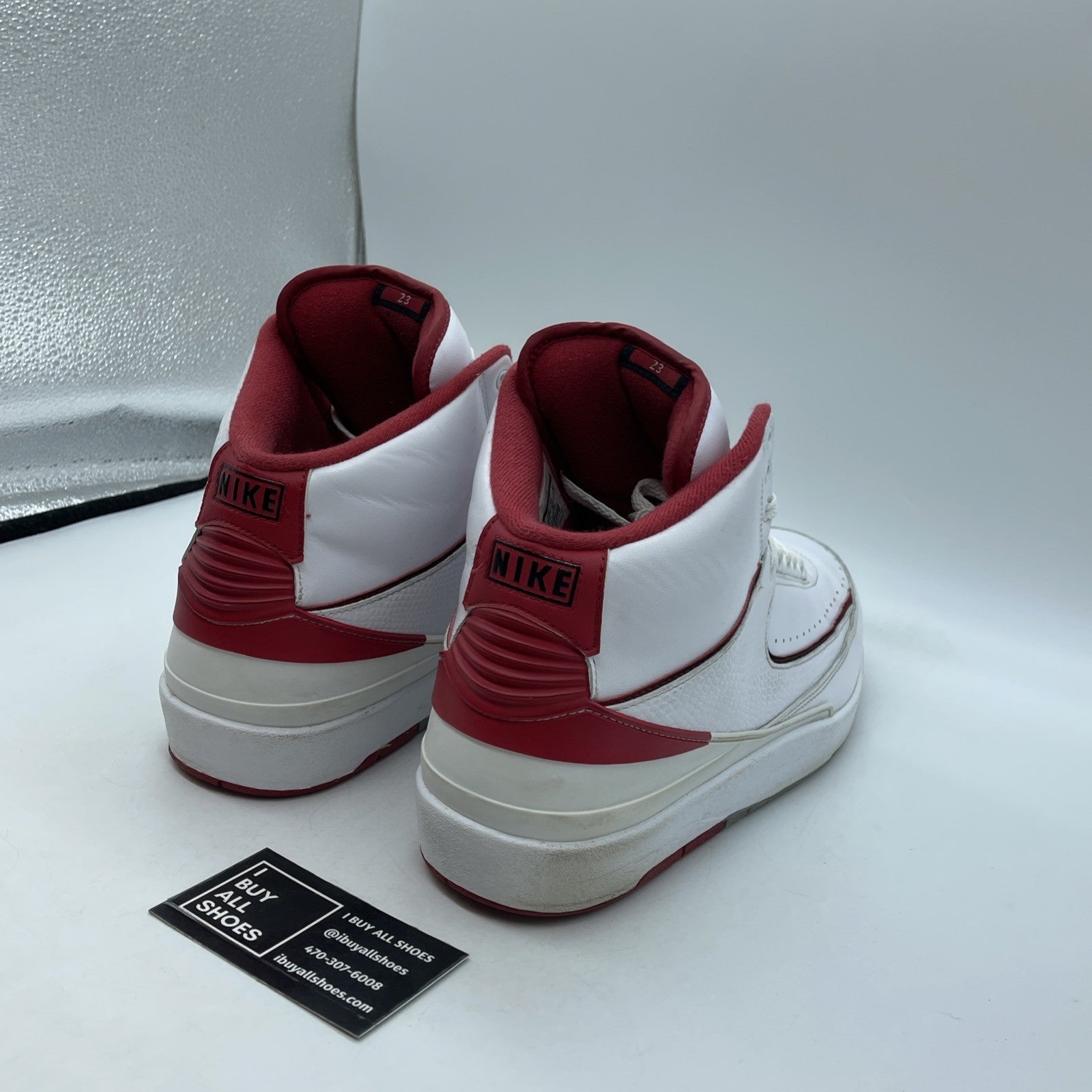 Size 12 - Air Jordan 2 Retro Chicago Home White Red Leather (385475-102)