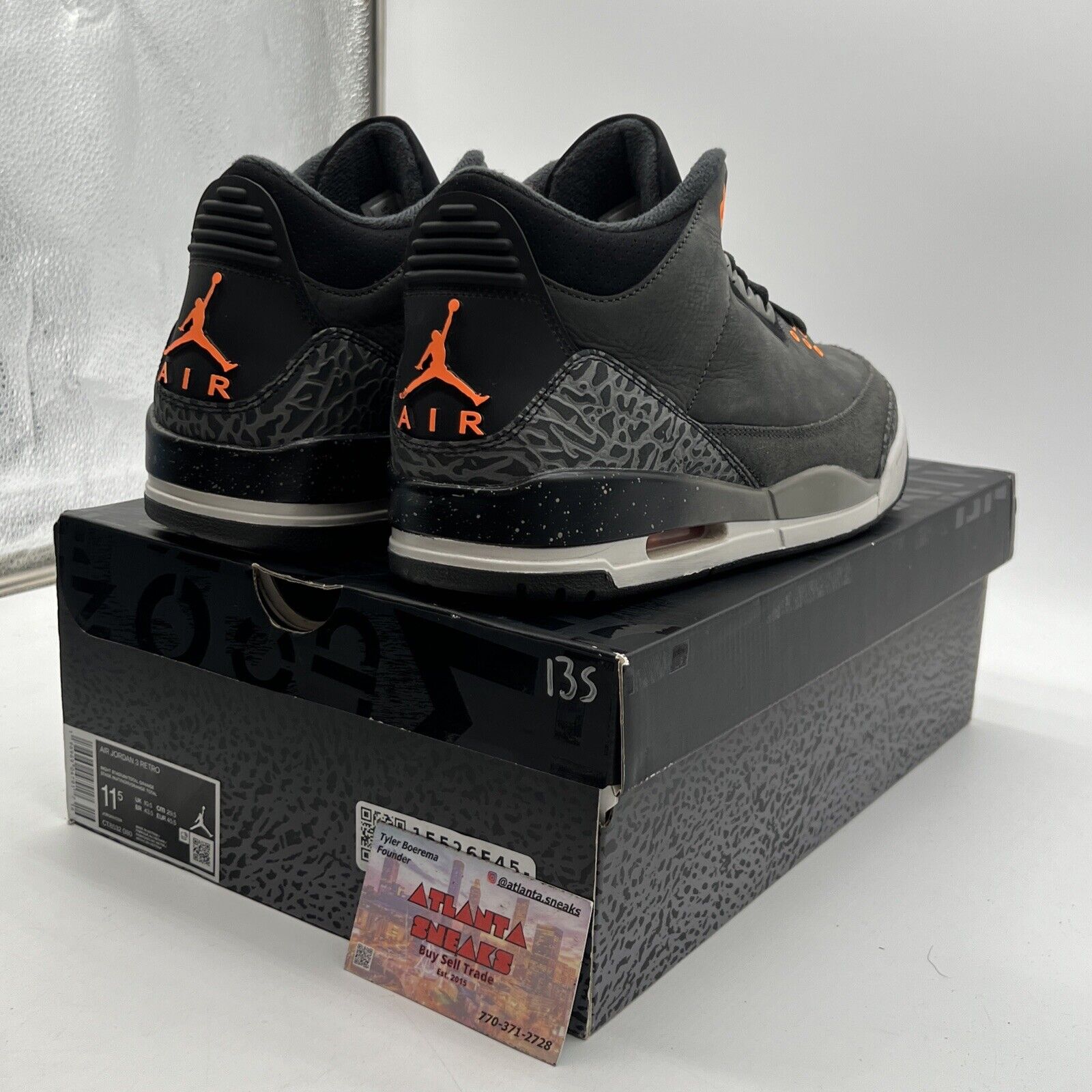 Size 11.5 - Jordan 3 Retro 2023 Mid Fear Orange Suede White Grey (CT8532-080)