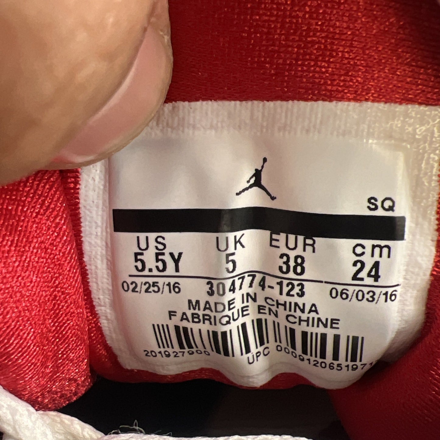 Size 5.5Y - Air Jordan 7 Retro Tinker Alternate (304774-123)