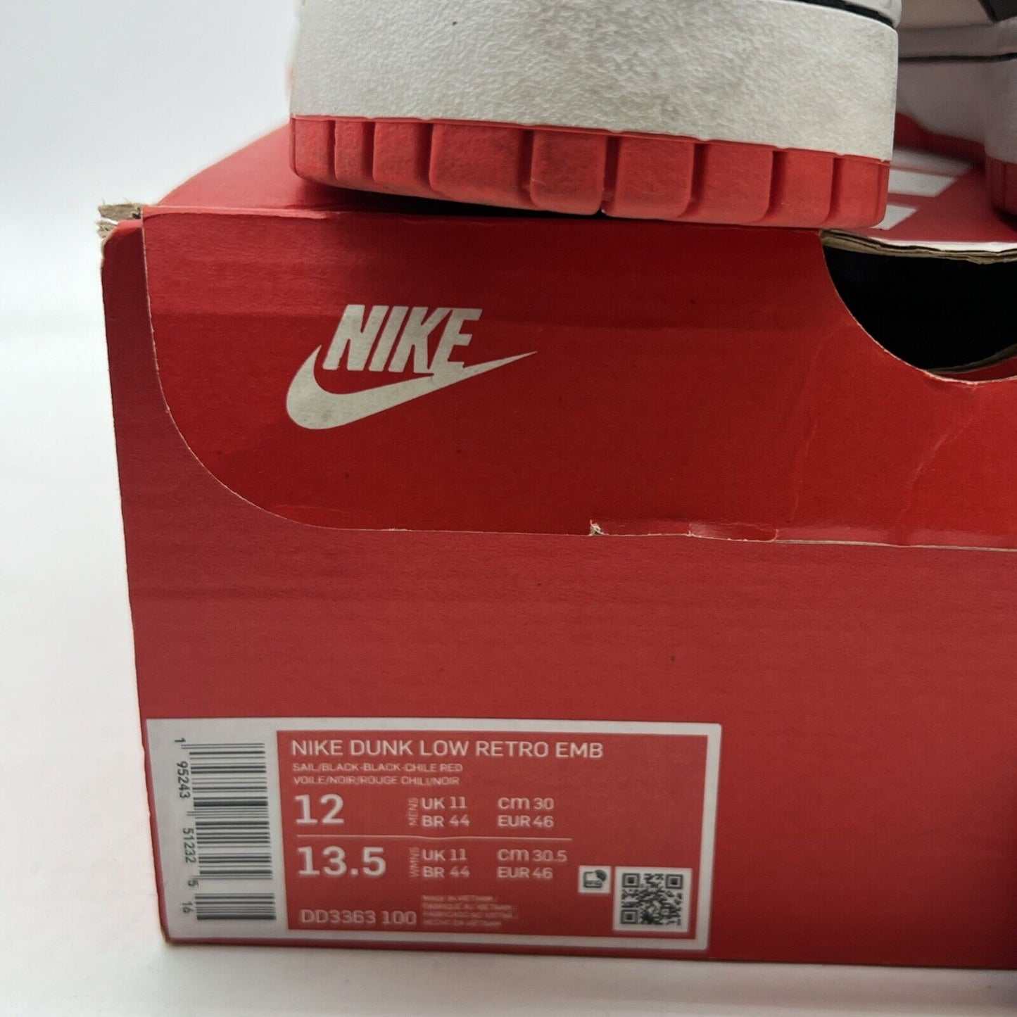 Size 12 - Nike Dunk Low EMB x NBA 75th Anniversary - Bulls 2021 (DD3363-100)