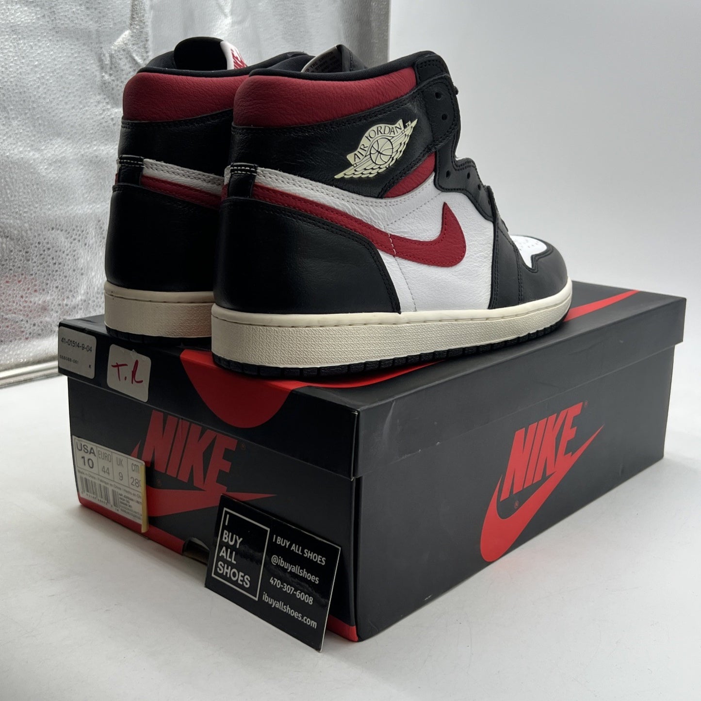Size 10 - Air Jordan 1 Retro High OG Gym Red 2019 (555088-061)