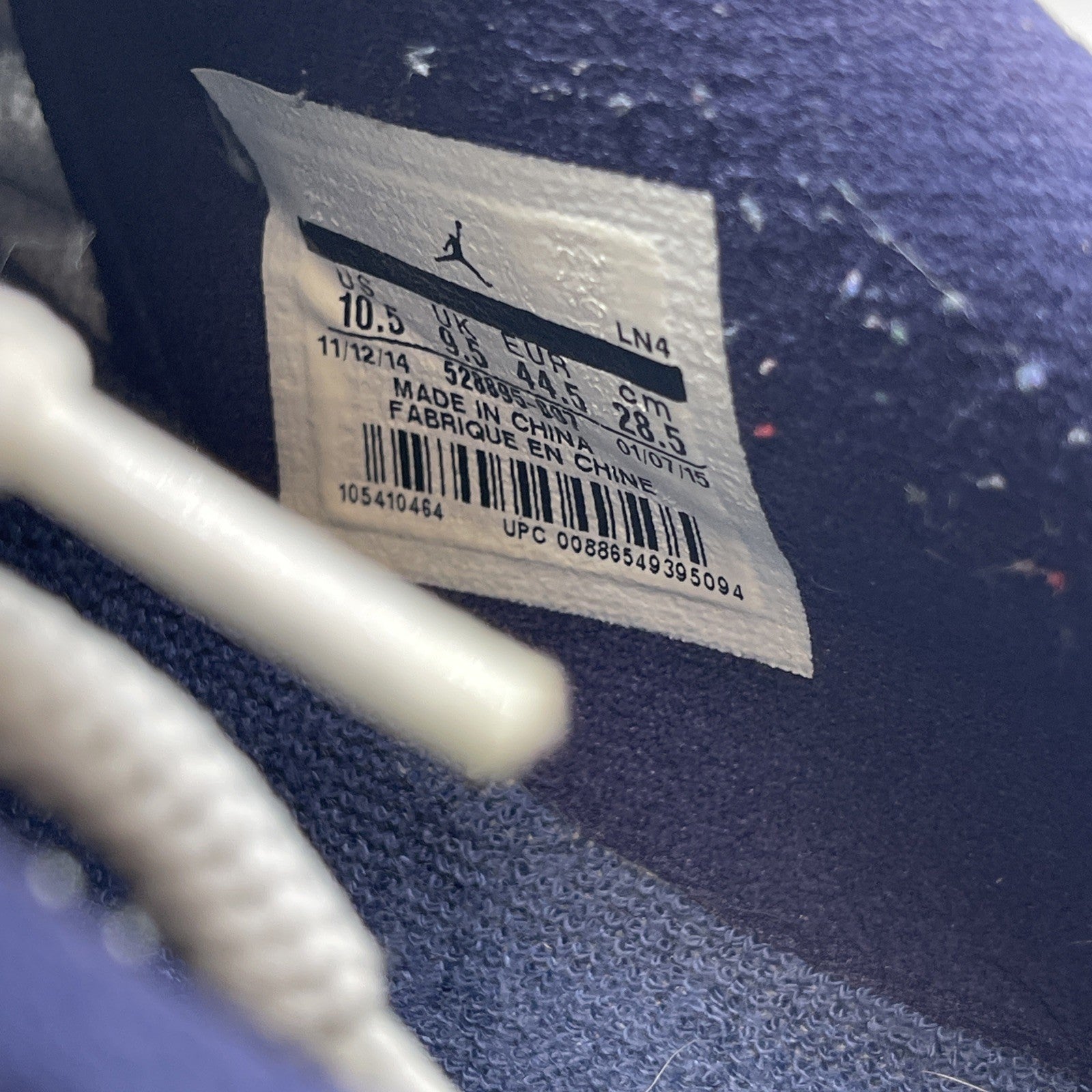Size 10.5 - Air Jordan 11 Retro Low Georgetown (528895-007)