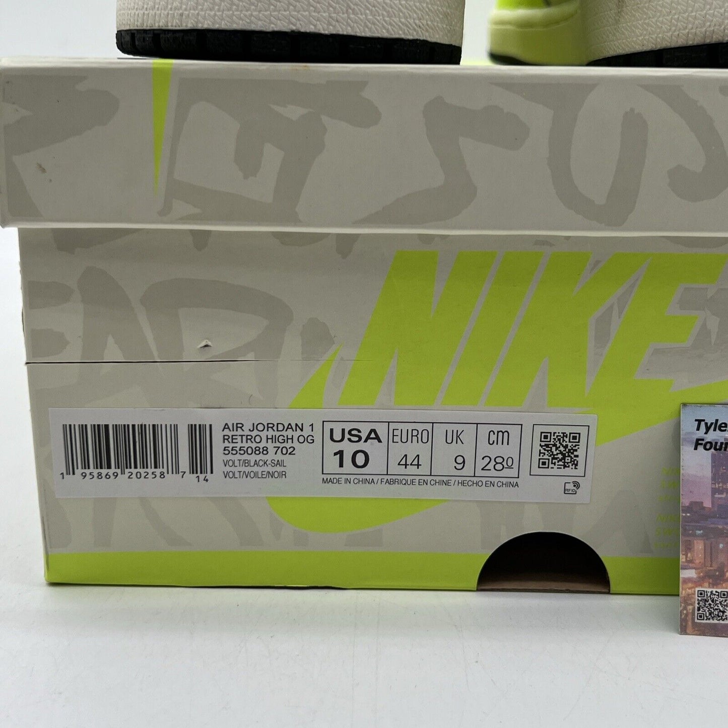 Size 10 - Jordan 1 Retro High OG Visionaire Black White Volt (555088-702)