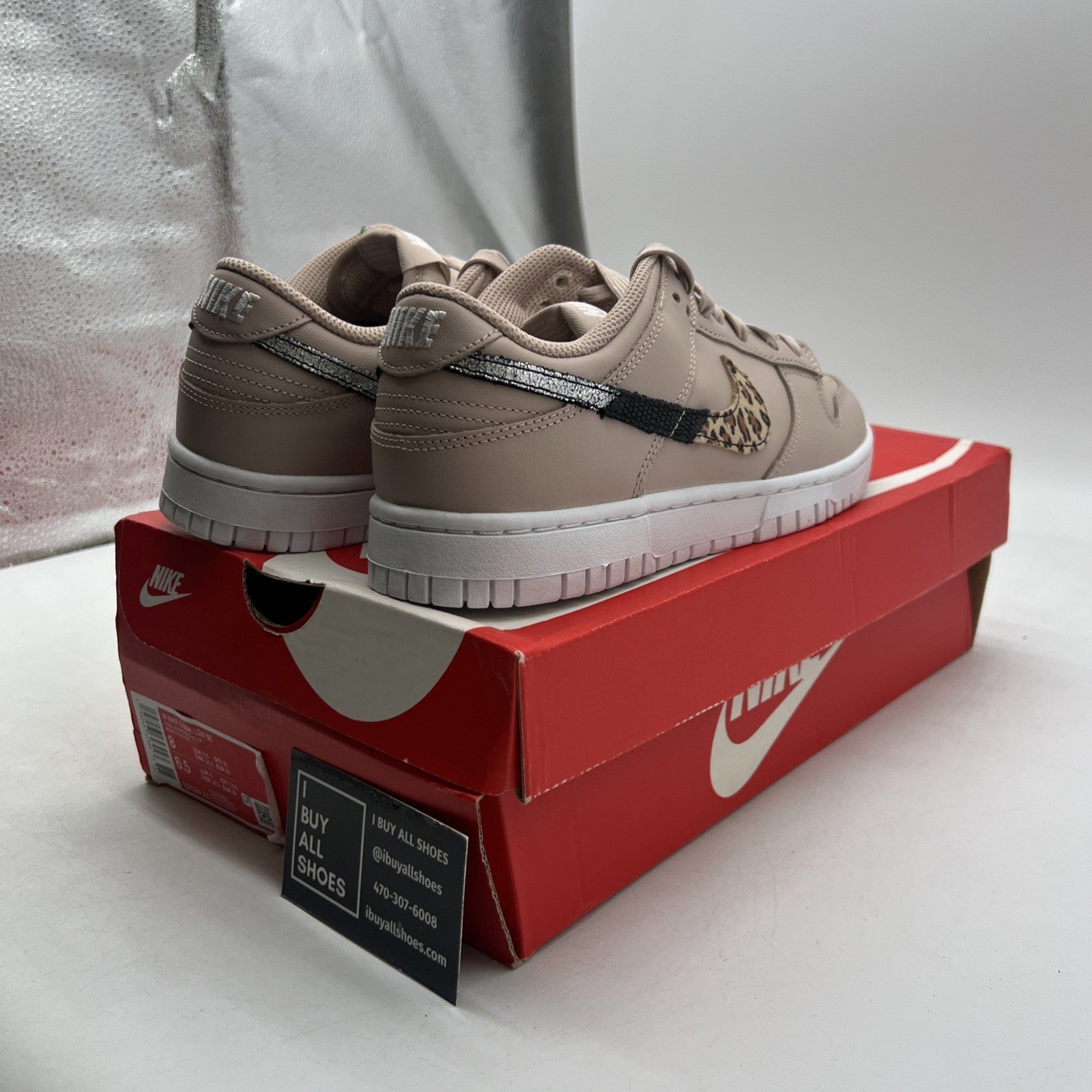 Size 8 - Nike Dunk SE Low Primal Pink W (DD7099-200)