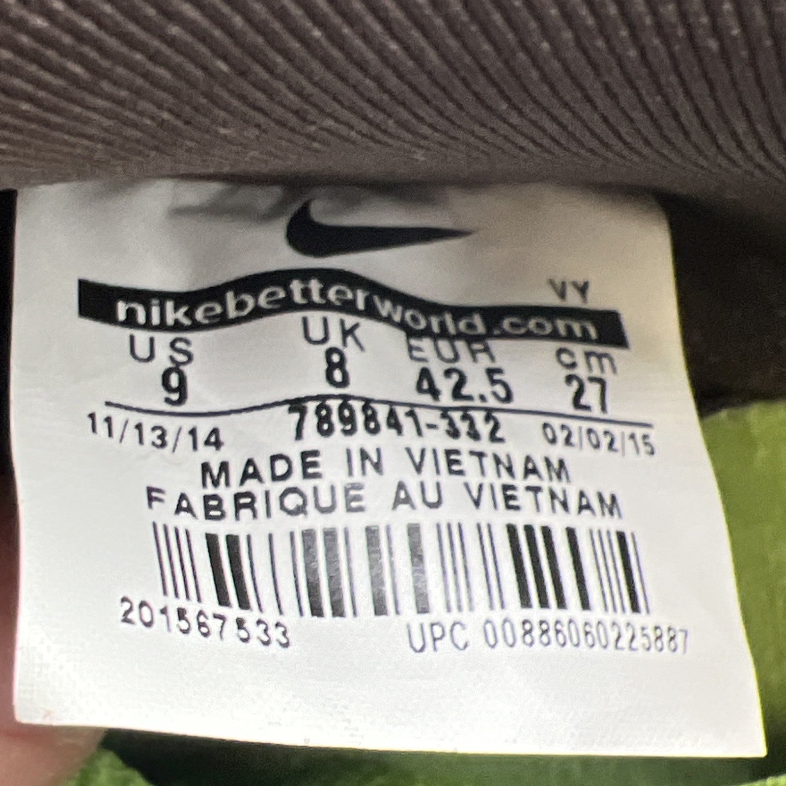 Size 9 - Nike SB Dunk Low de la soul 2015 (789841-332)