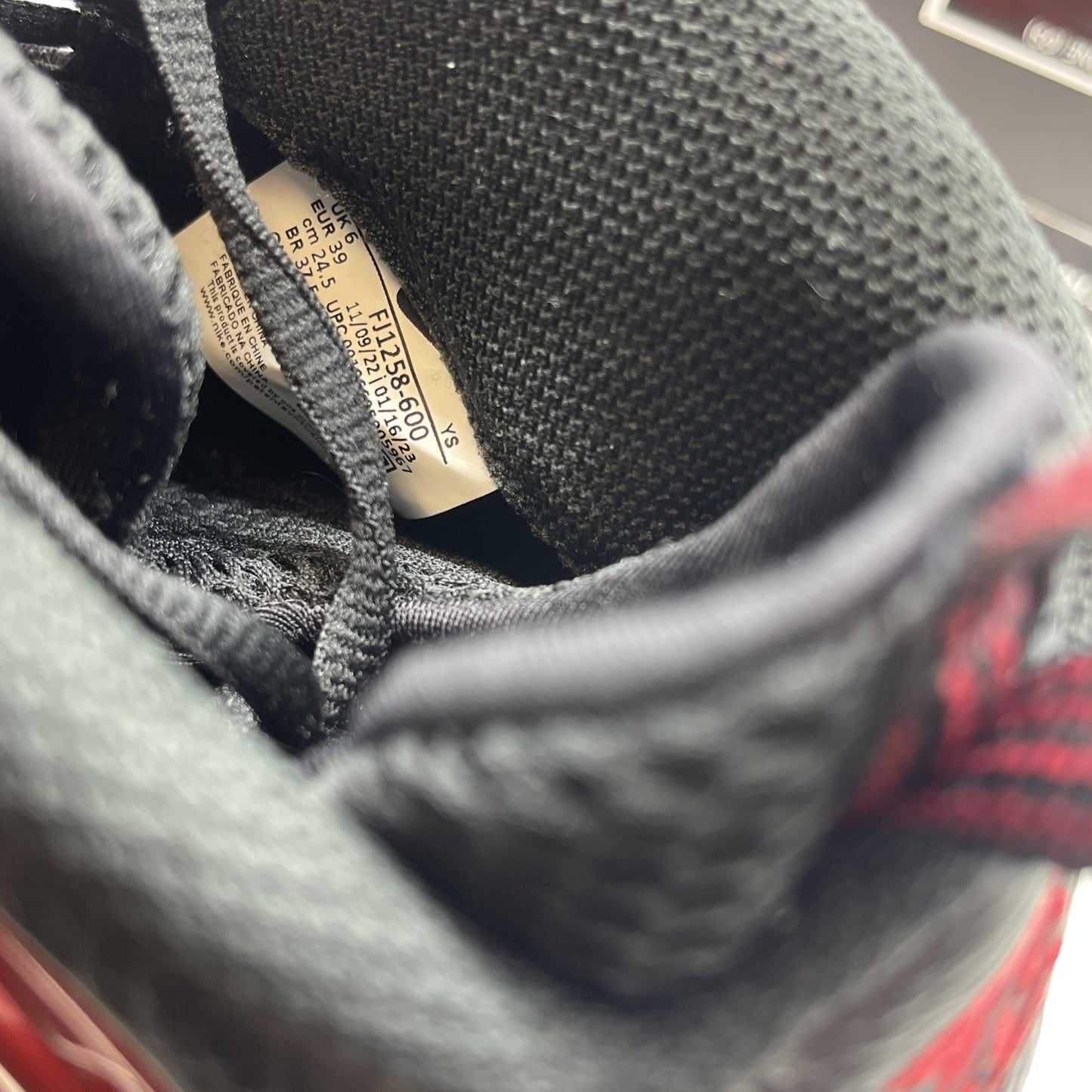 Size 6.5 (GS) - Nike Little Posite One 2023 Mid Metallic Red (FJ1258-600)