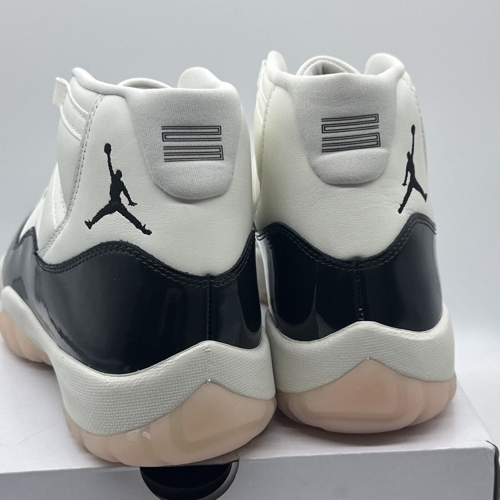 Size 12 W - Jordan 11 Mid Neapolitan W. 10.5 Men’s New Brown Cream Ice Pink
