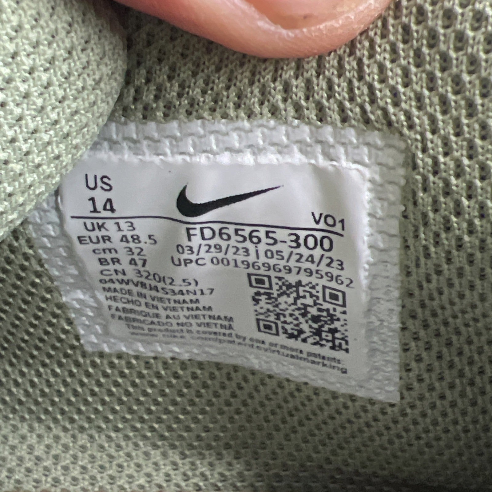 Size 14 - Nike Ja 1 NRG Halloween - Zombie (FD6565-300)