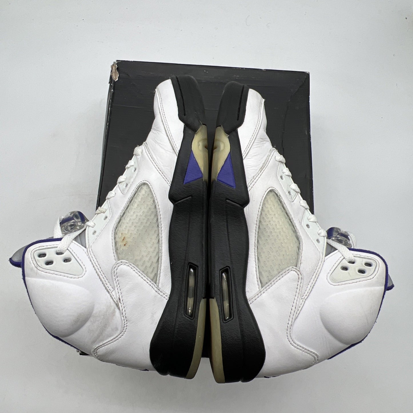 Size 9.5 - Air Jordan 5 Concord 2022 (DD0587-141)