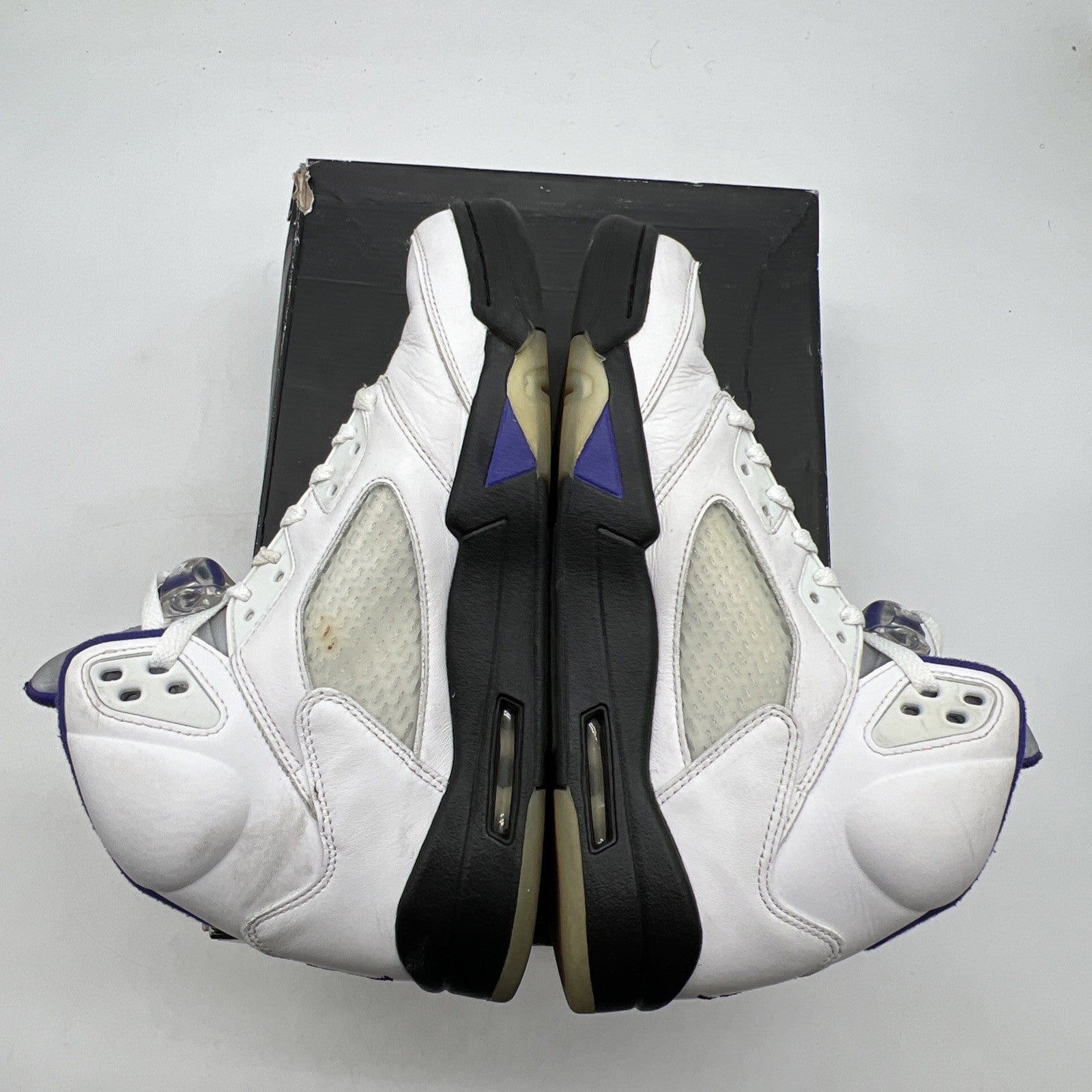 Size 9.5 - Air Jordan 5 Concord 2022 (DD0587-141)