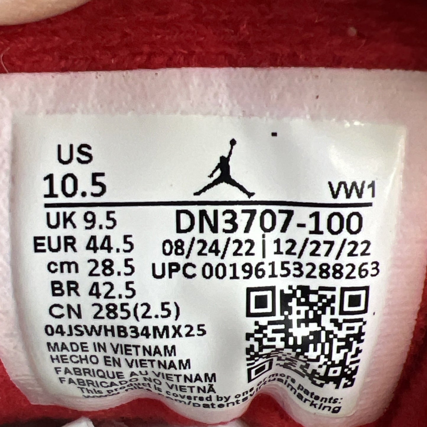 Size 10.5 - Air Jordan 3 Retro Mid White Cement Reimagined (DN3707-100)
