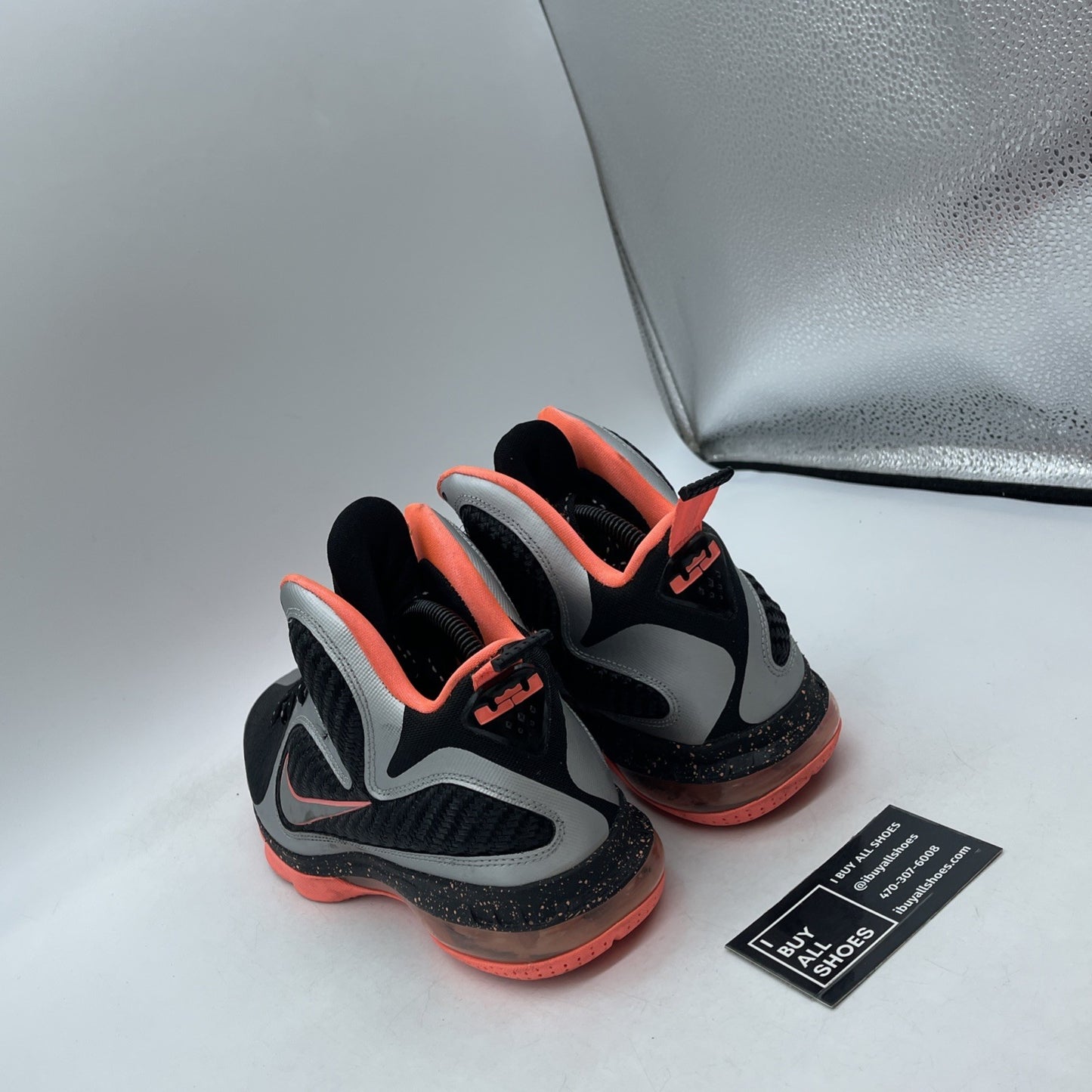 Size 8 - Nike Lebron 9 "Bright Mango" (489764-005)