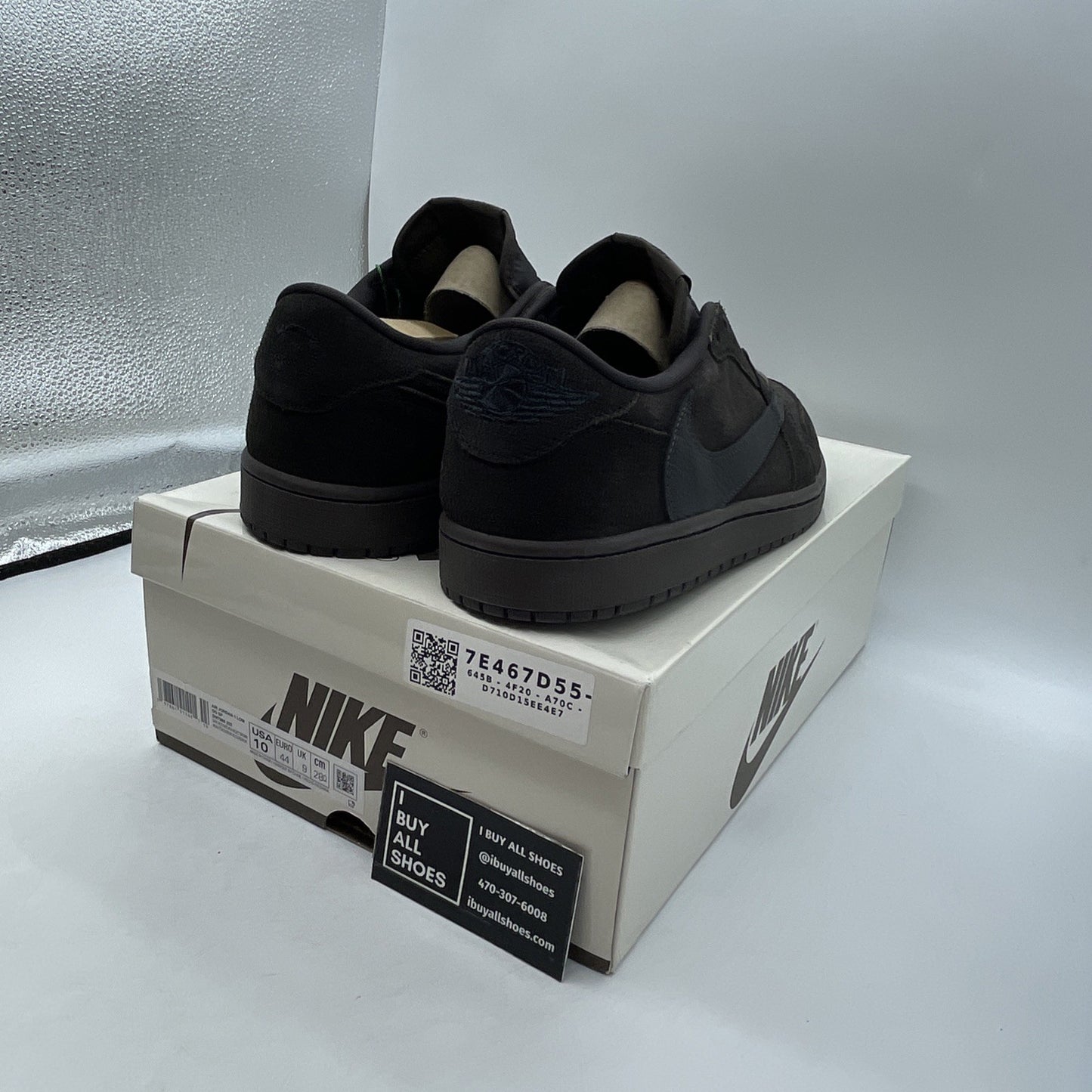 Size 10 - Travis Scott x Air Jordan 1 Retro OG SP Low Velvet Brown (DM7866-202)