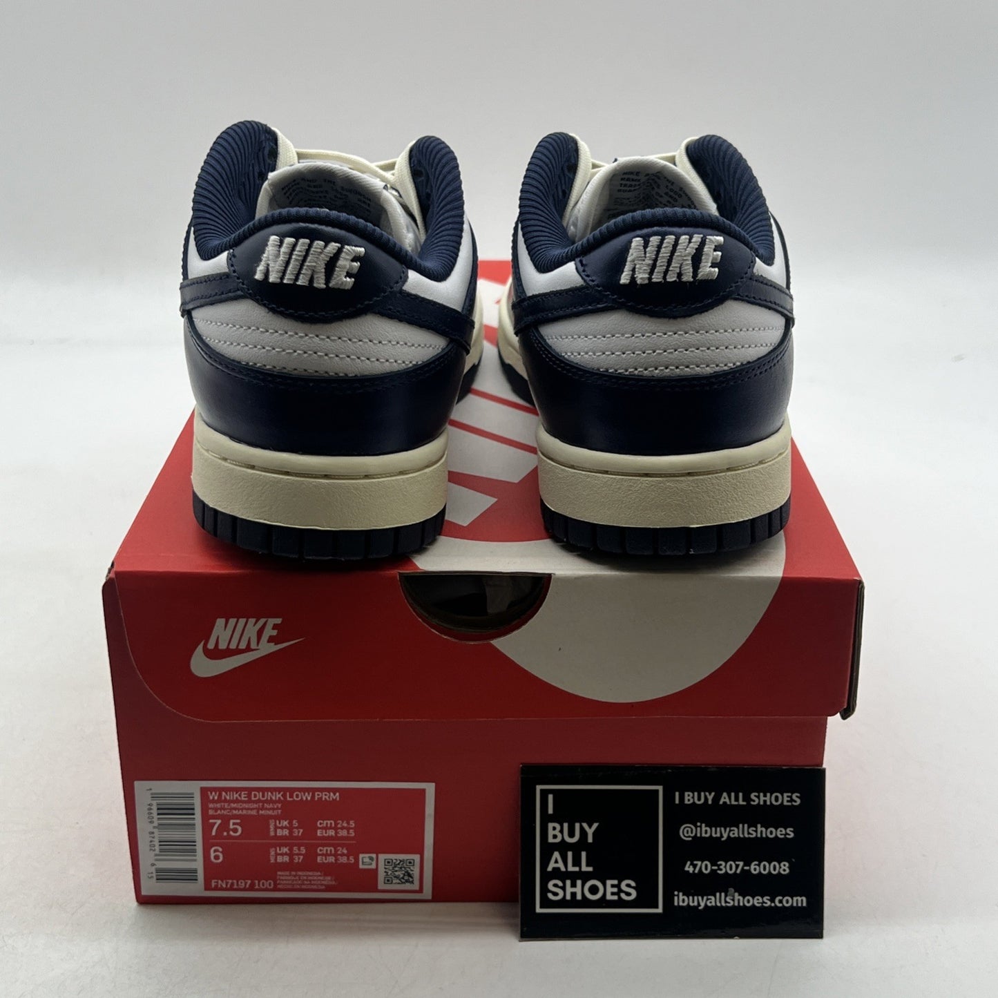 Size 7.5 - Nike Dunk Premium Low Vintage Navy W (FN7197-100)