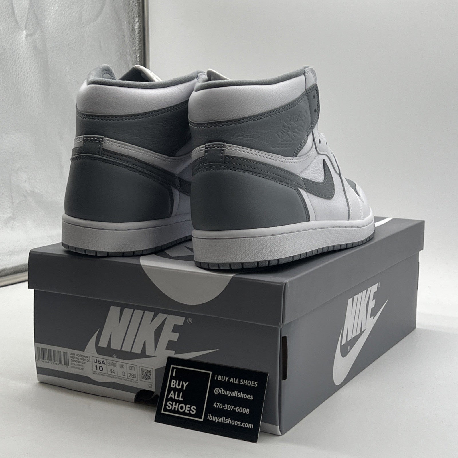 Size 10 - Air Jordan 1 Retro High OG Stealth (555088-037)