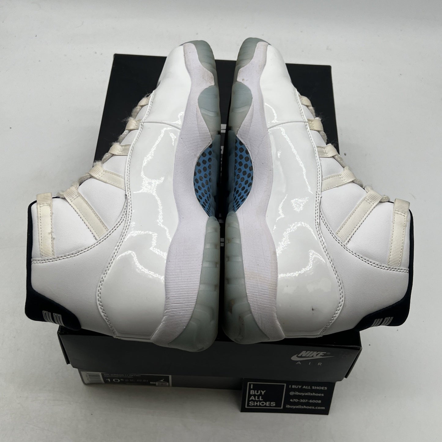 Size 10.5 - Air Jordan 11 Retro 2024 Legend Blue / Columbia (CT8012-104)