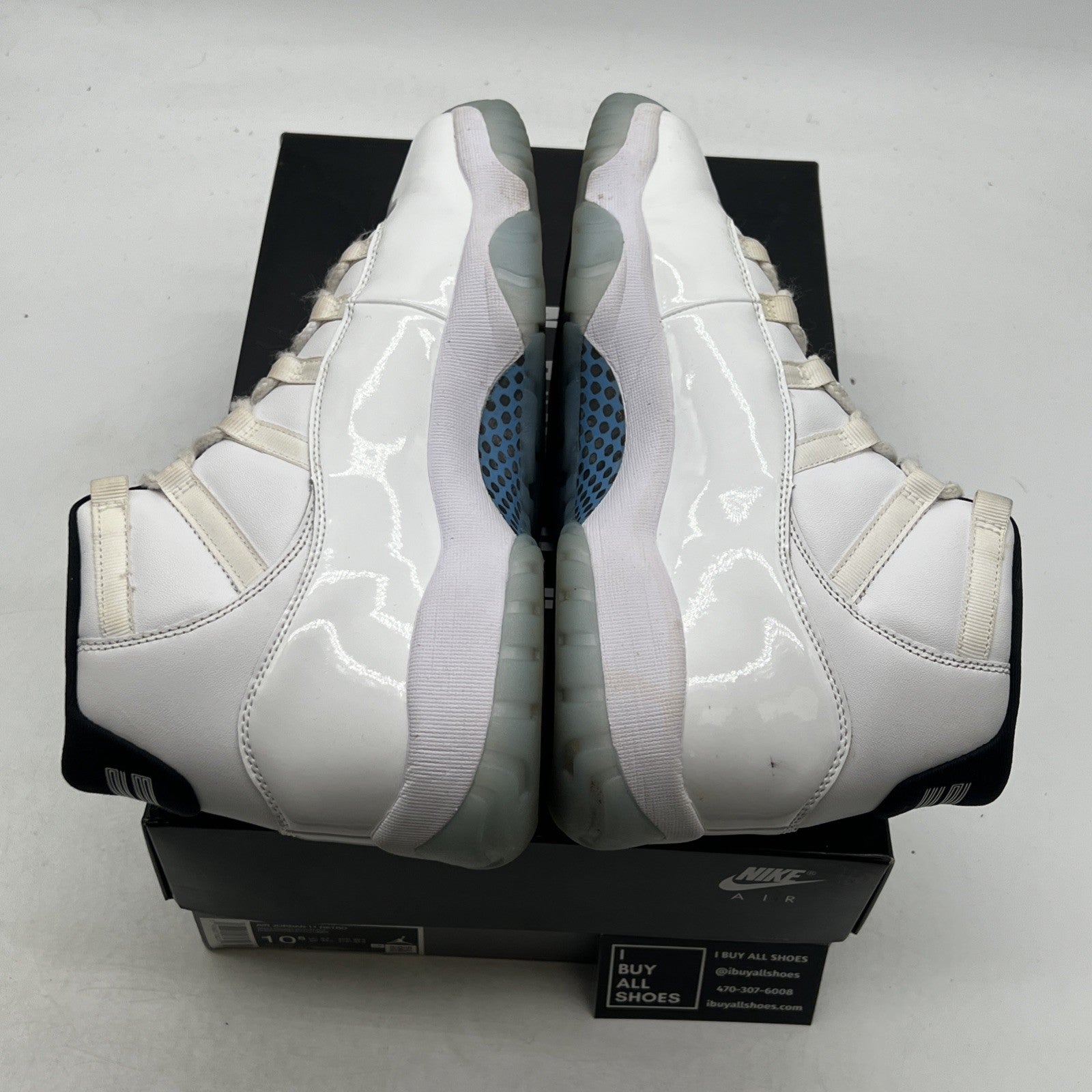 Size 10.5 - Air Jordan 11 Retro 2024 Legend Blue / Columbia (CT8012-104)