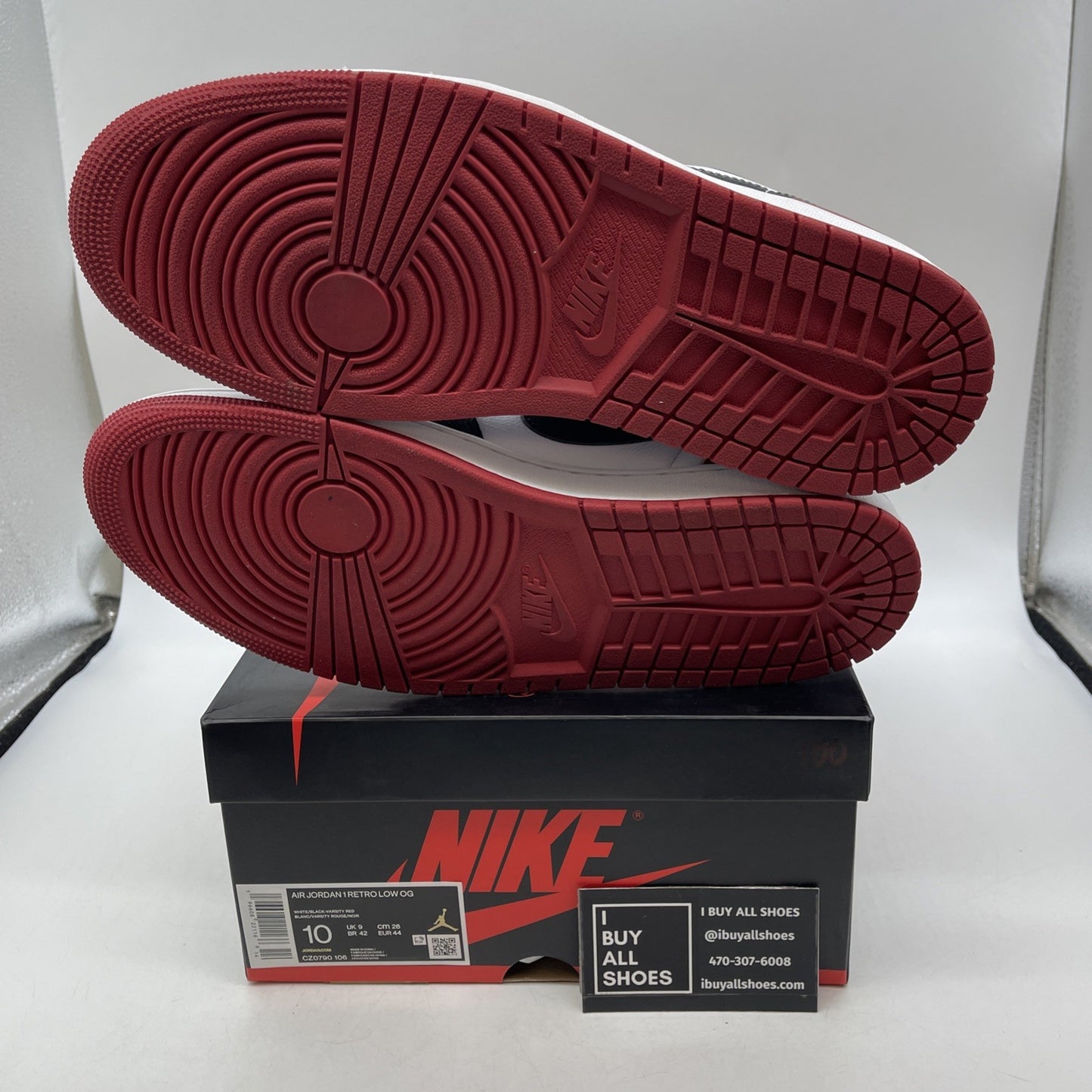 Size 10 - Air Jordan 1 Retro OG Low Black Toe (CZ0790-106)