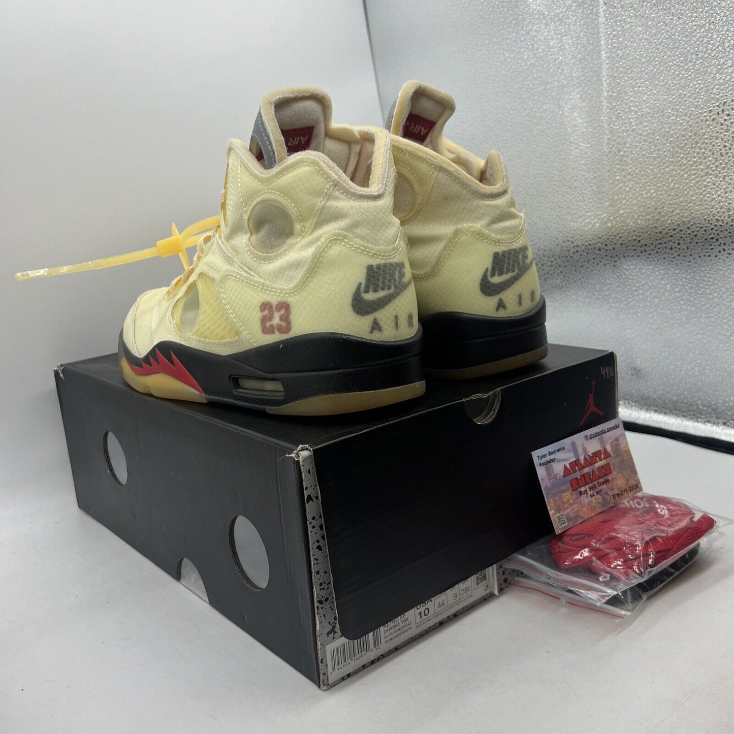 Size 10 - Jordan 5 SP x Off-White Mid Sail Black Red (DH8565-100)