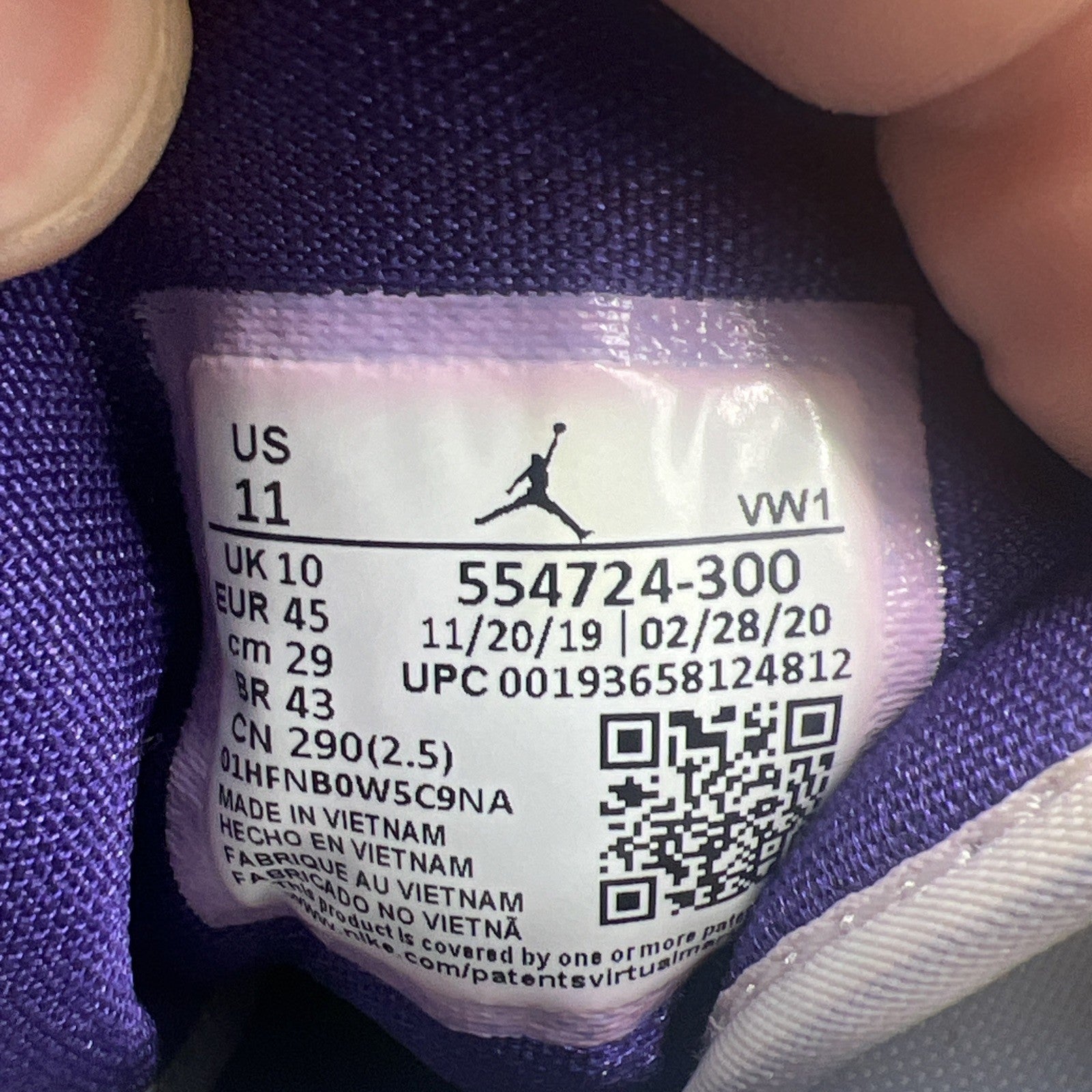 Size 11 - Air Jordan 1 Mid Hulk (554724-300)