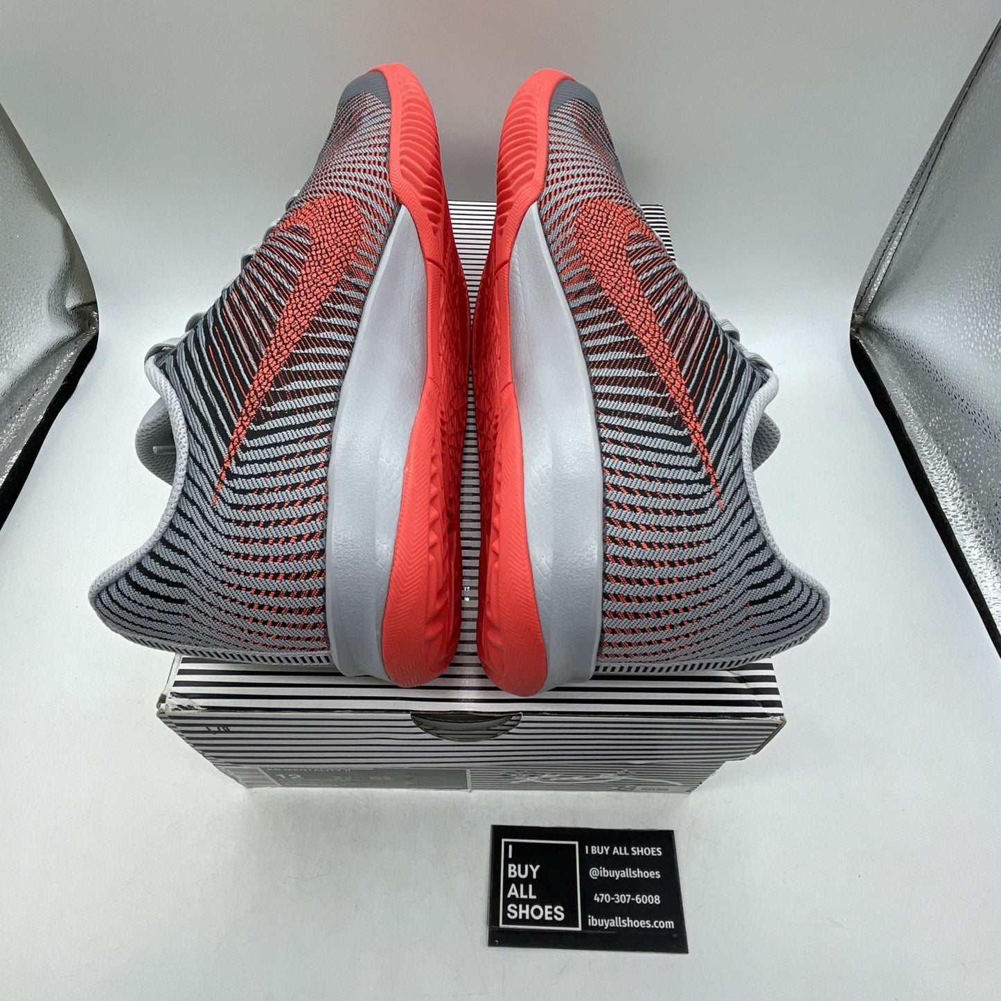 Size 12 - Nike KB Mentality 2 Wolf Grey Bright Crimson (818952-004)