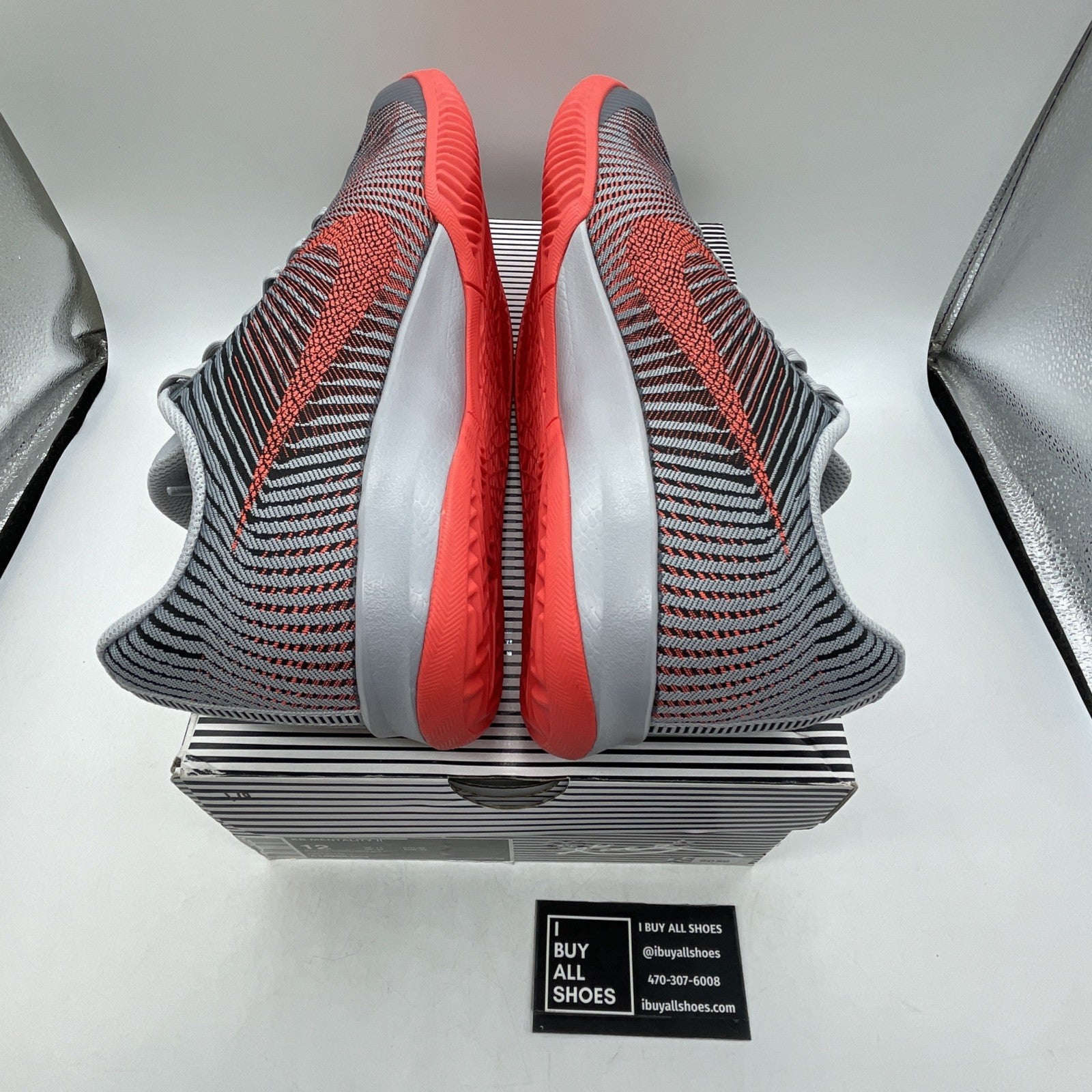 Size 12 - Nike KB Mentality 2 Wolf Grey Bright Crimson (818952-004)