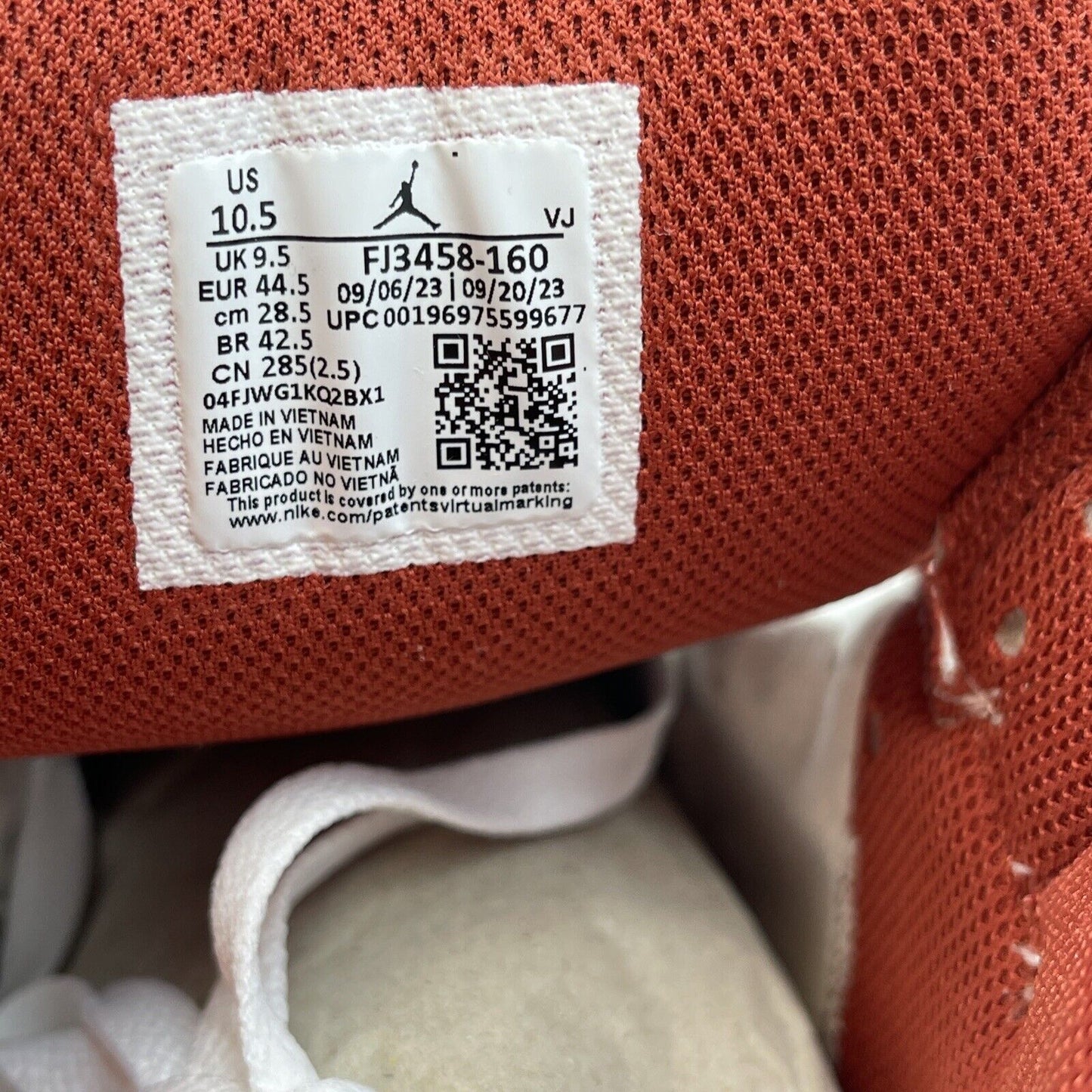 Size 10.5 - Air Jordan 1 Mid SE White Dune Red Leather (FJ3458-160)