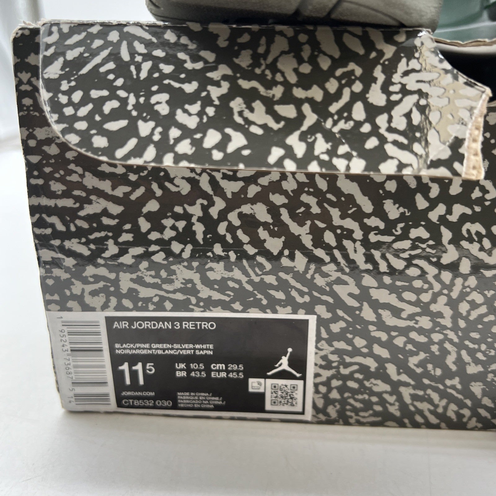 Size 11.5 - Air Jordan 3 Retro Mid Pine Green (CT8532-030)
