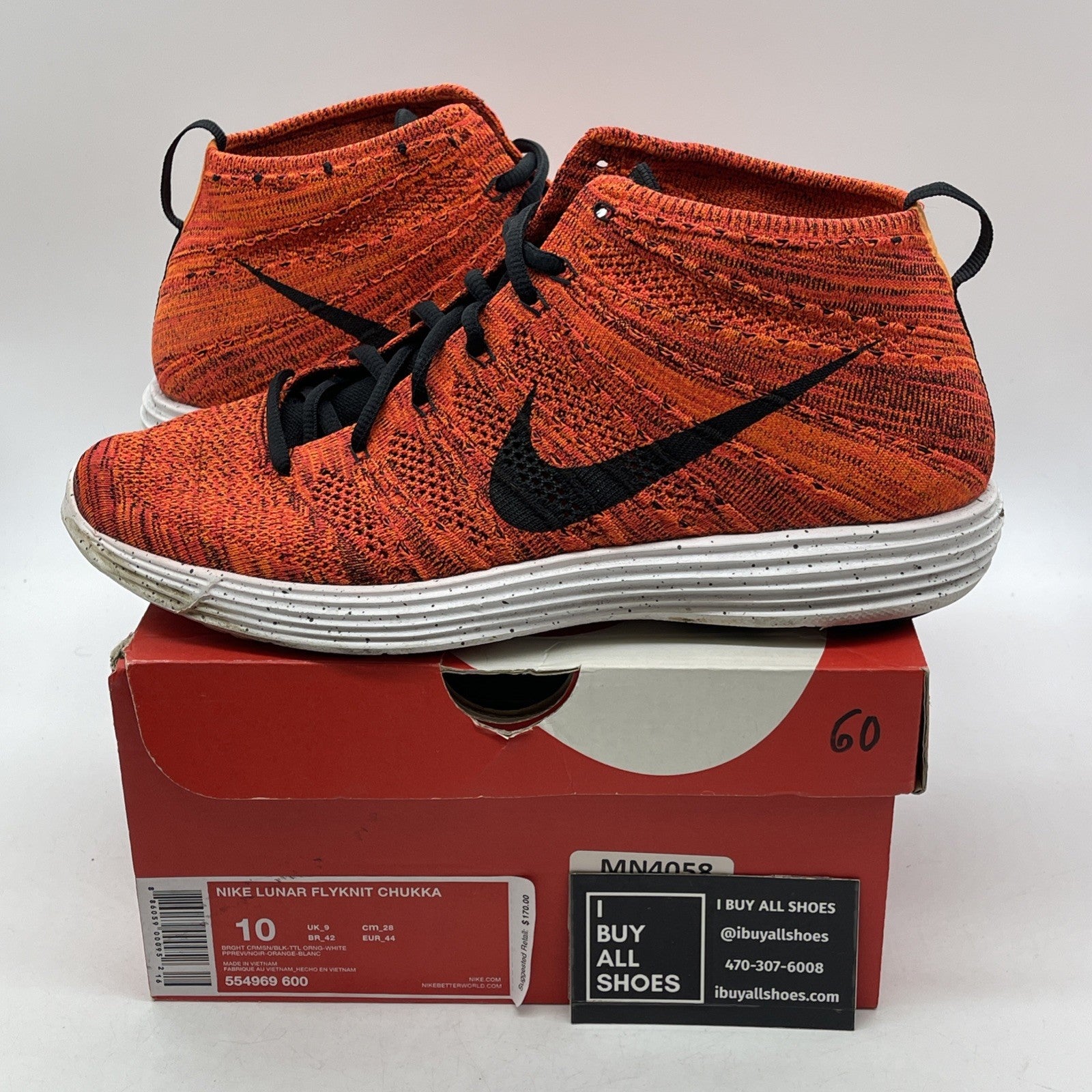 Size 10 - nike flyknit chukka Lunarlon (554969-500)