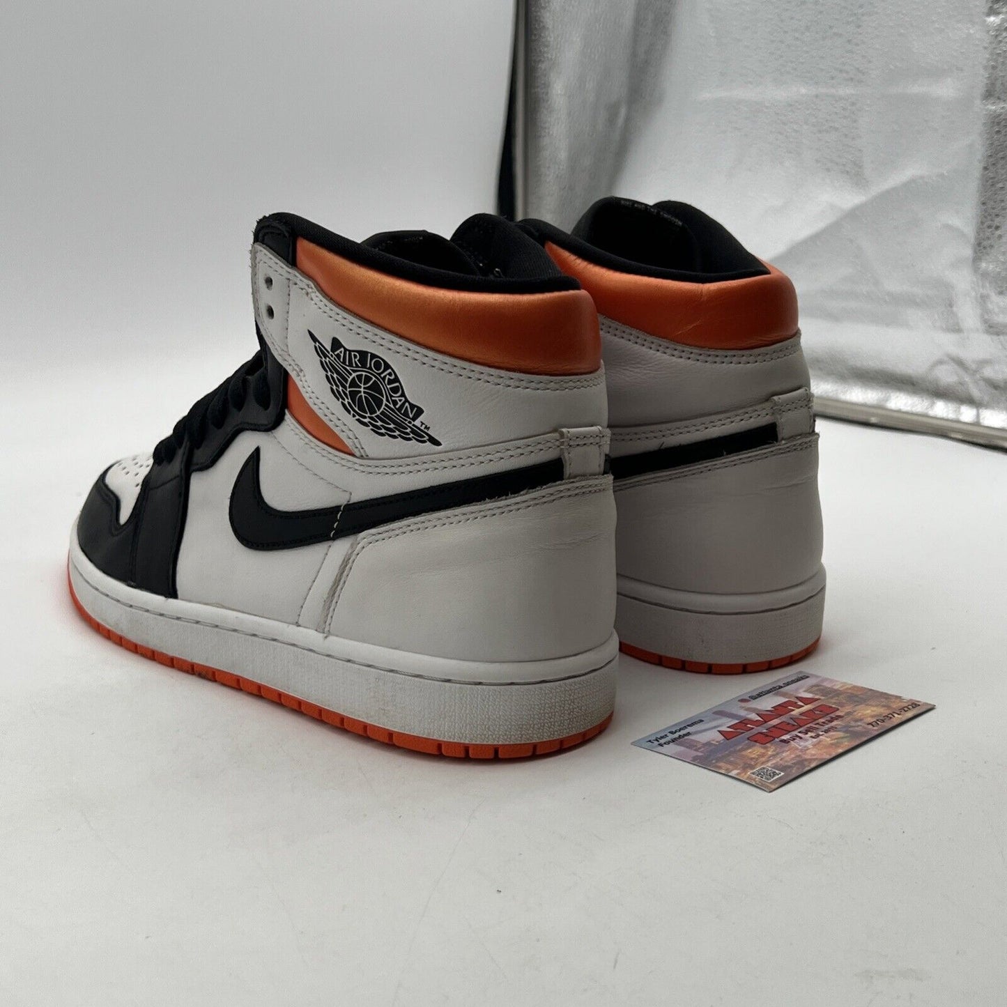 Size 9 - Air Jordan 1 Retro High Electro Orange (555088-180)