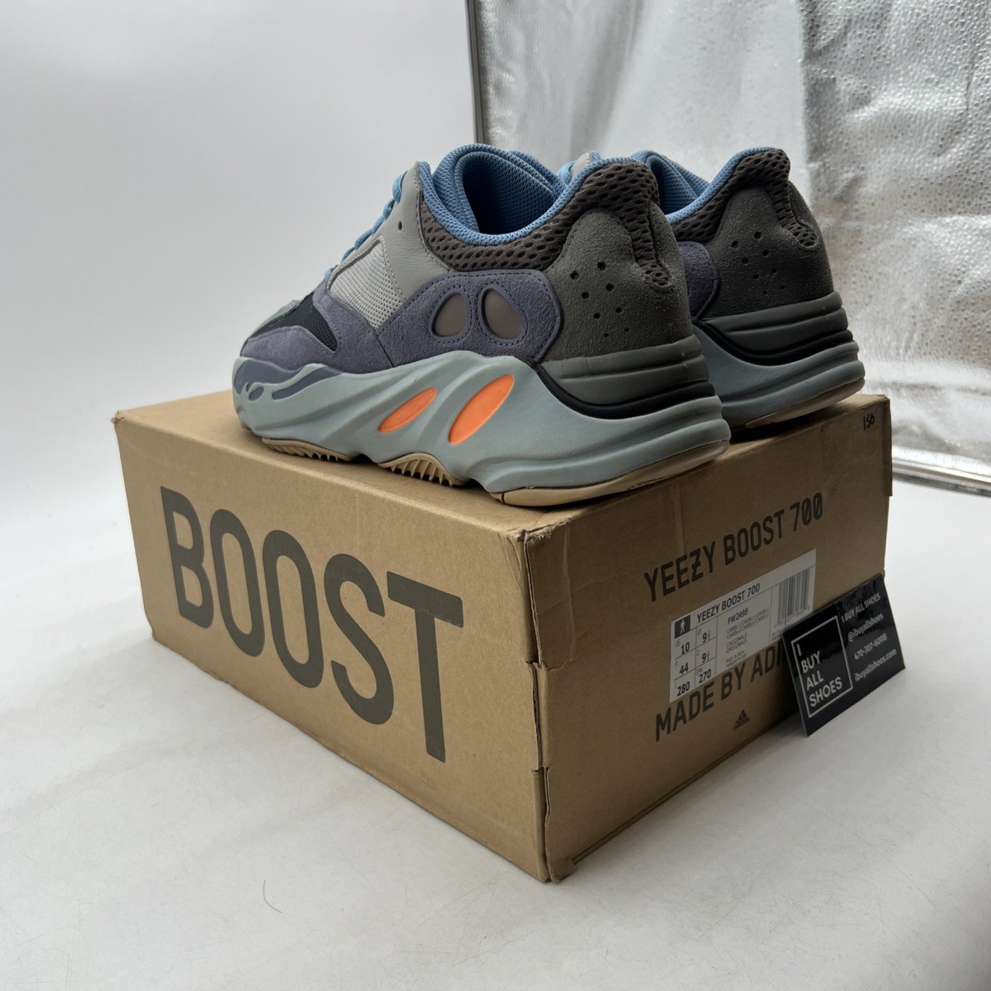 Size 10 - adidas Yeezy Boost 700 Carbon Blue (FW2498)