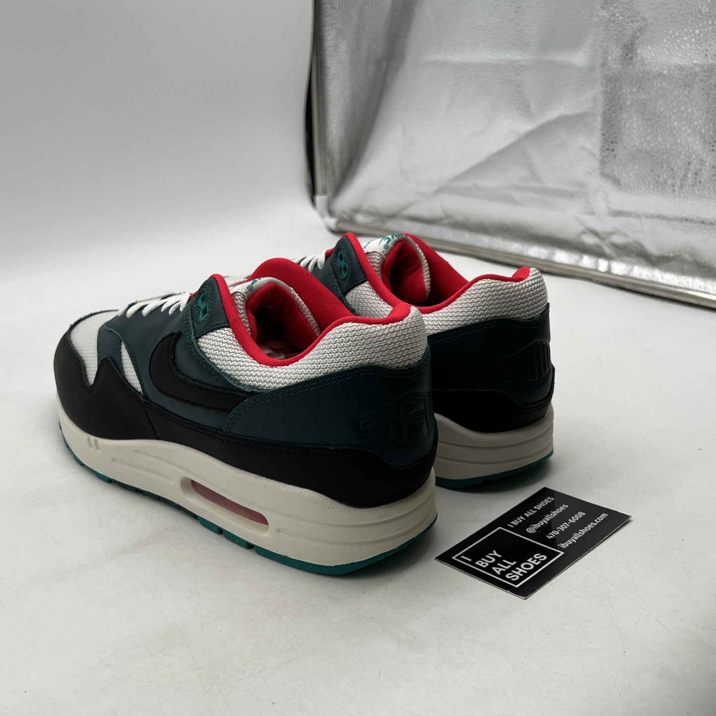 Size 12 - Nike LeBron James x Liverpool F.C. x Air Max 1 Third Kit (FB8914-100)